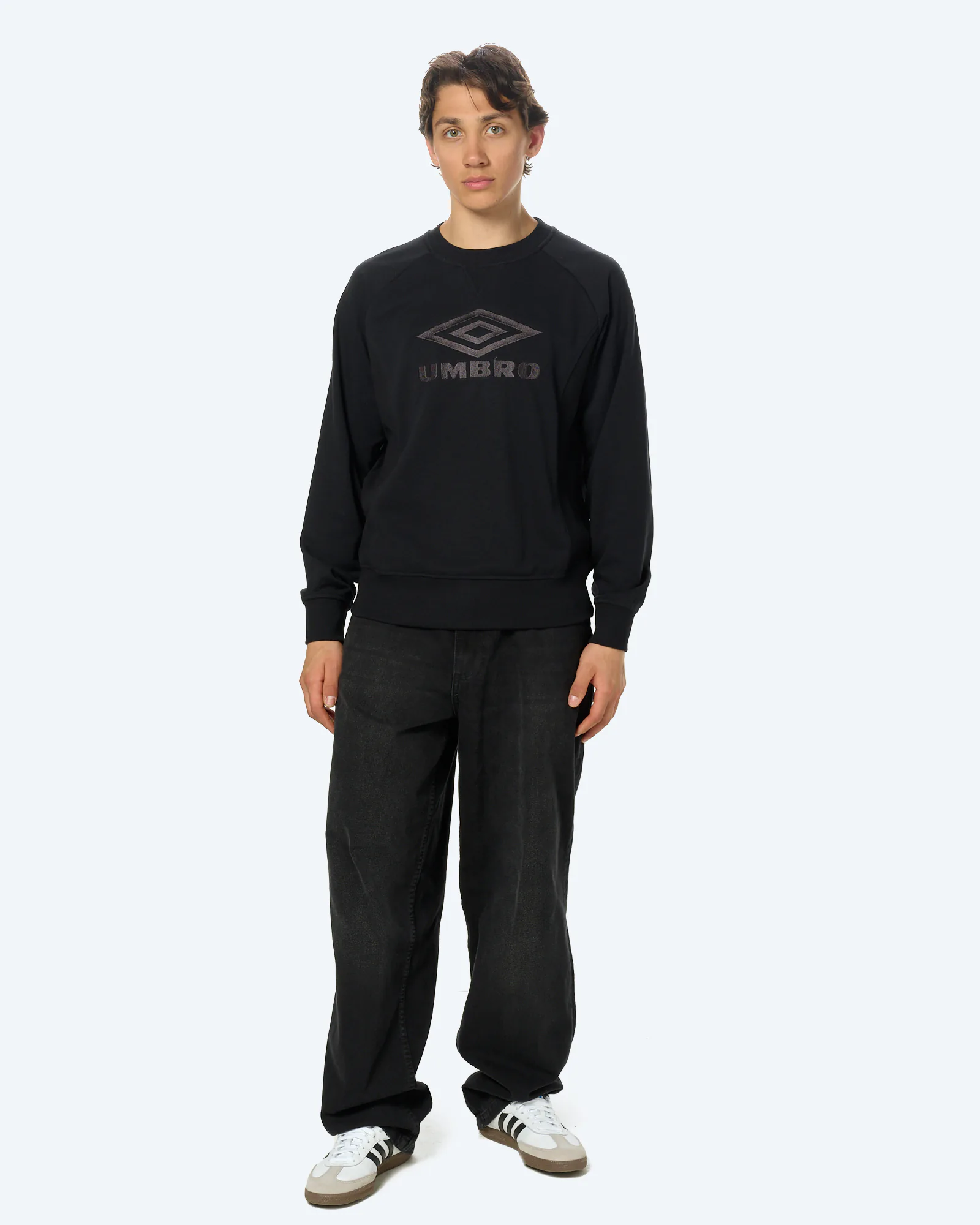 Umbro Iconic Sweat Black/Volcanic Ash