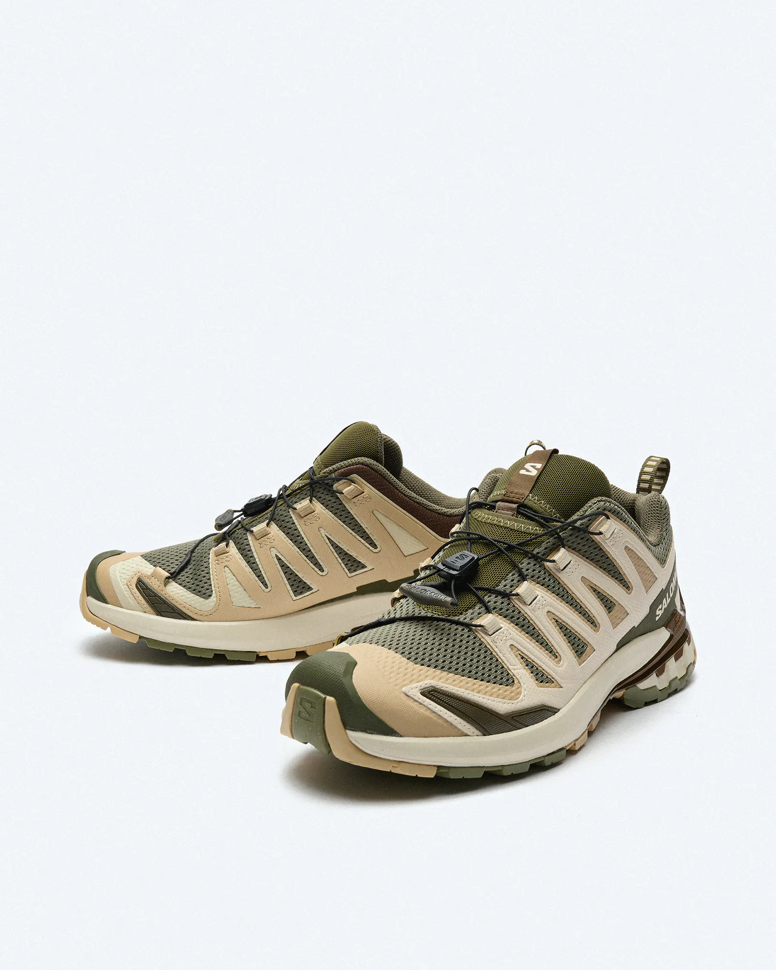 Salomon XA PRO 3D V9 Sneaker Deep Lichen Green/Safari/Dark Earth Salomon XA PRO 3D V9 Sneaker Deep Lichen Green/Safari/Dark Earth