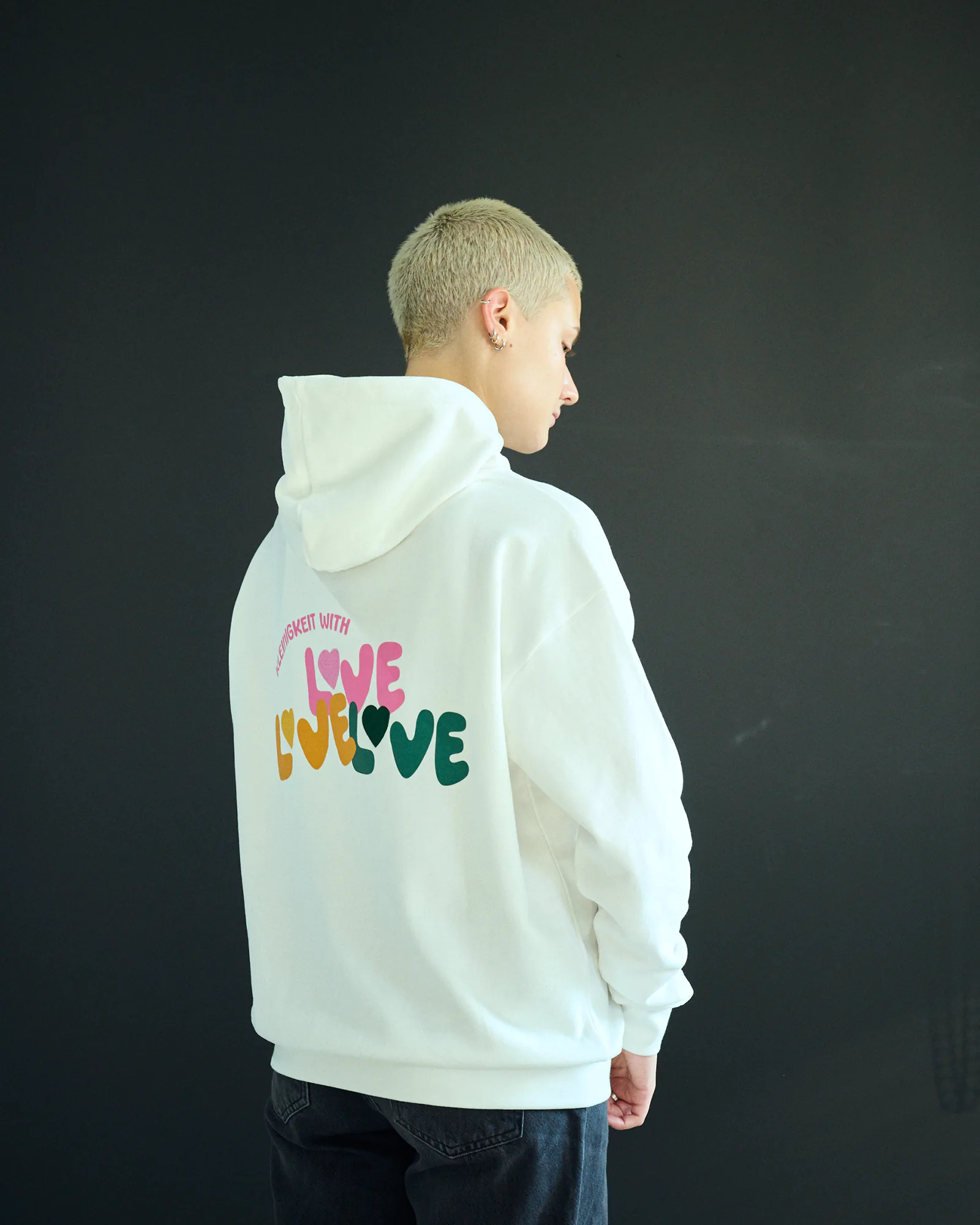Kleinigkeit Love Is Love Hoodie Offwhite