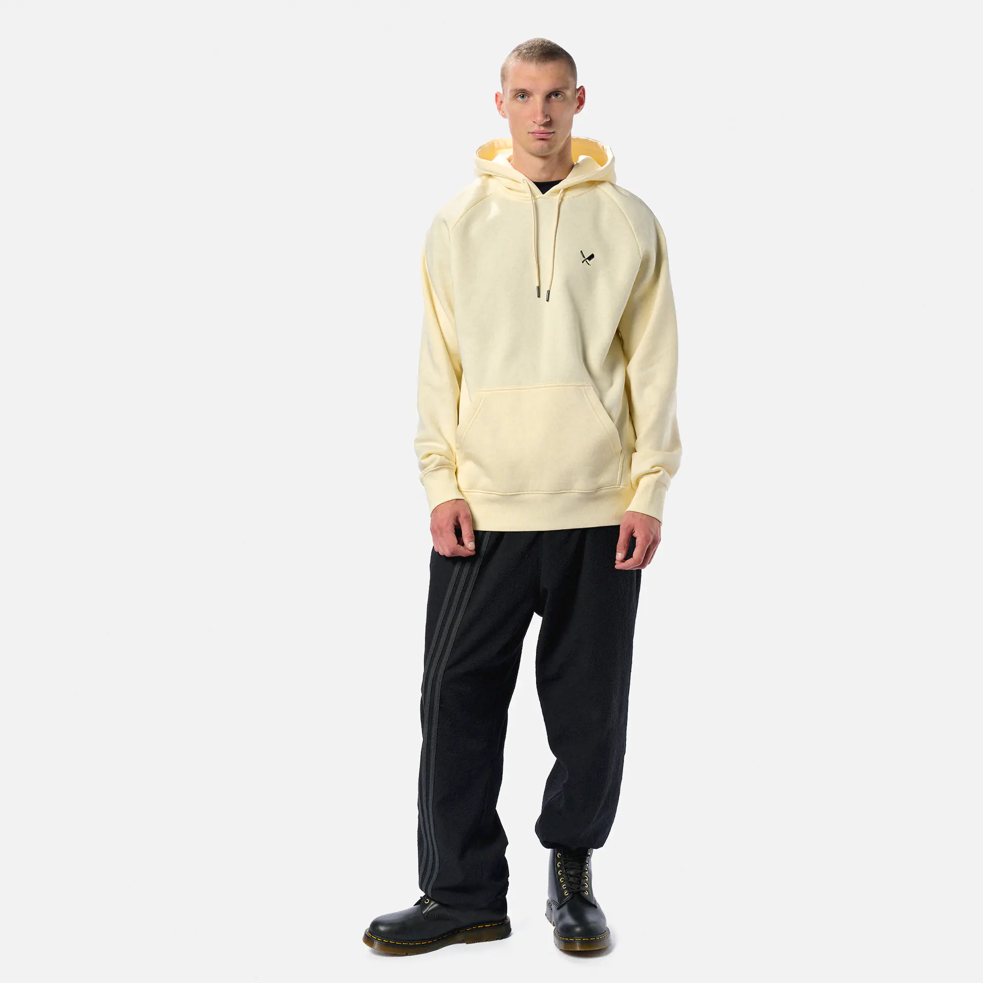 Distorted People Classic Raglan Hoodie Offwhite