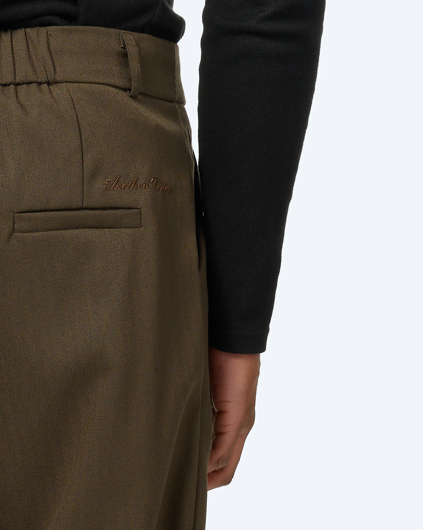 Another Cotton Pleated Loose Fit Pants Brown