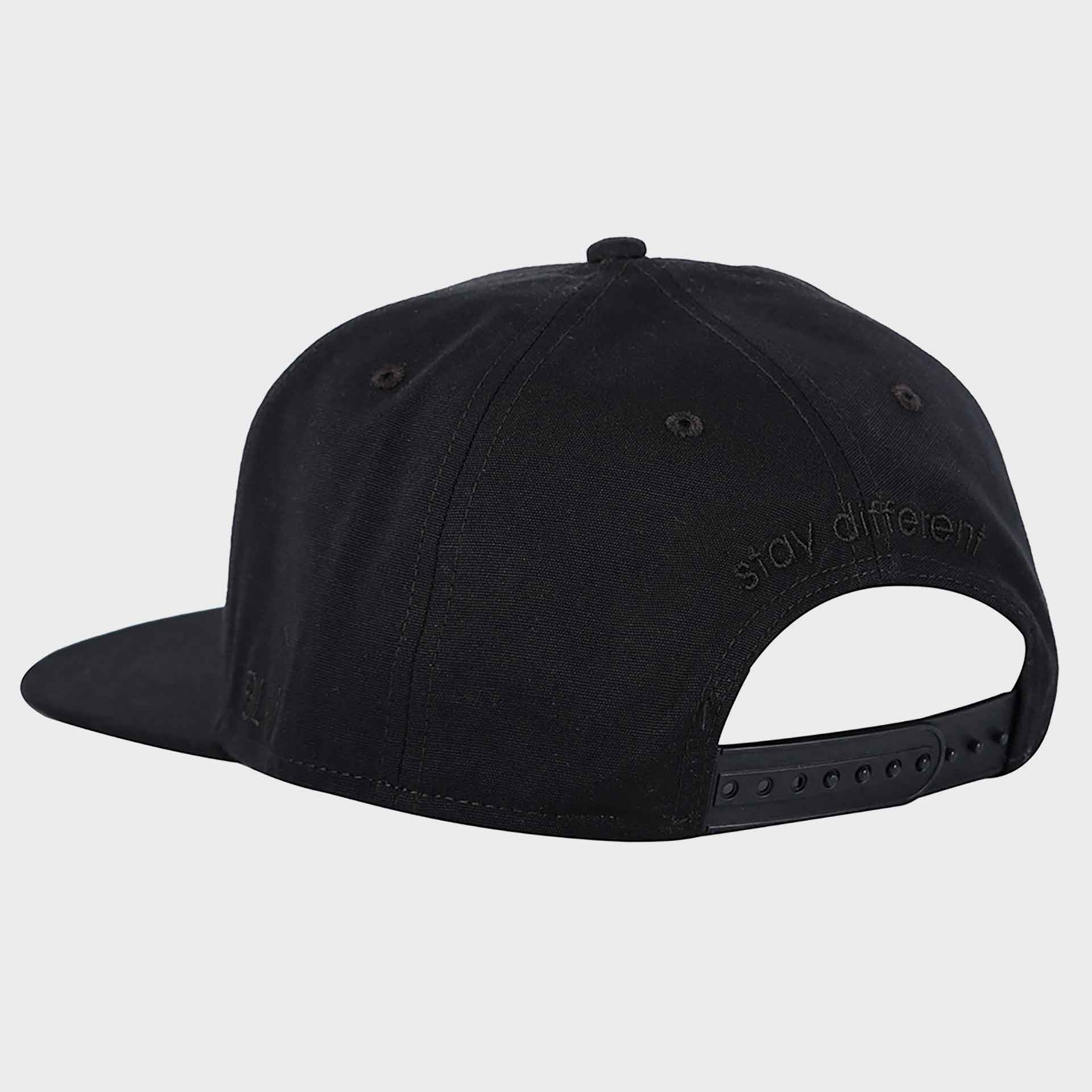 Iriedaily Daily Flag 20 6 Panel Hi-Rise Snapback Black