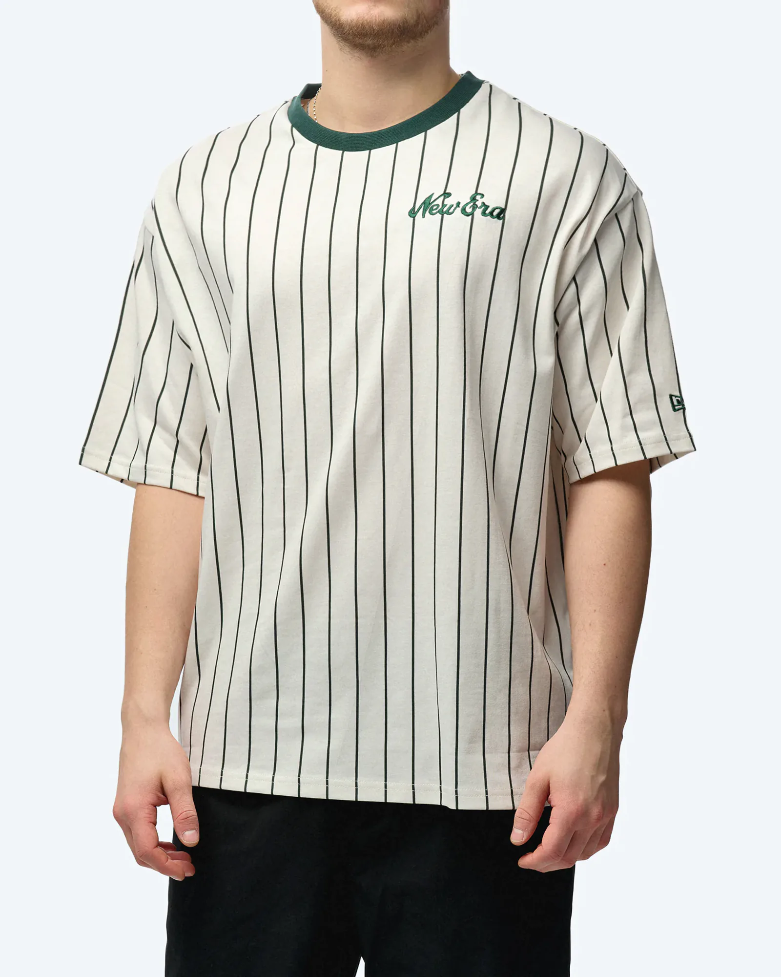 New Era Pinstripe Oversize T-Shirt Off White/Dark Green New Era Pinstripe Oversize T-Shirt Off White/Dark Green