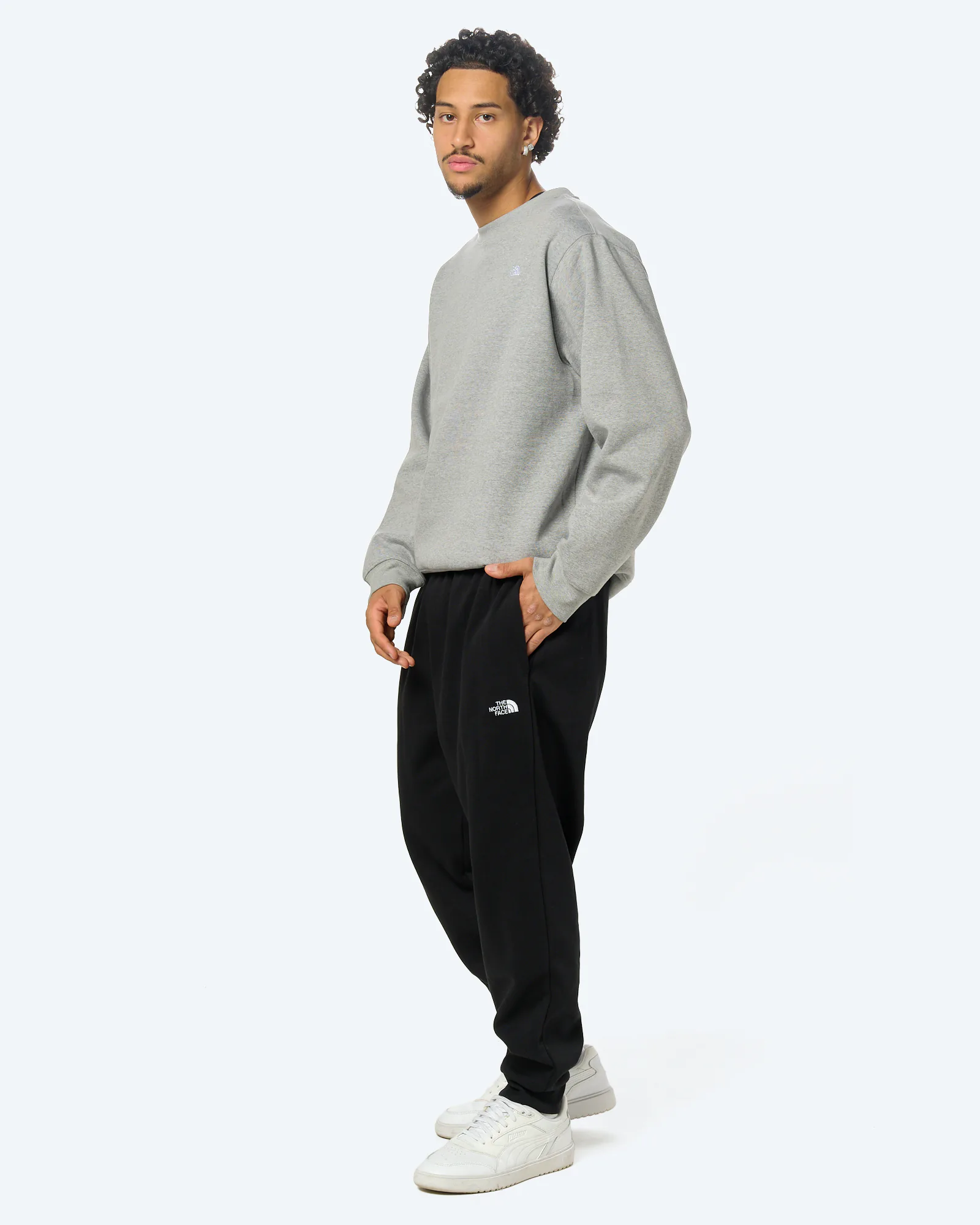 M Evo Simple Dome Regular Jogger Pants TNF Black