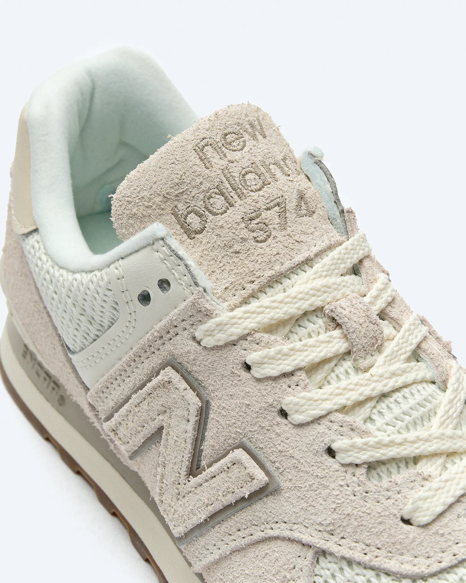 New Balance WL574BEM Classics Sneaker Sea Salt New Balance WL574BEM Classics Sneaker Sea Salt