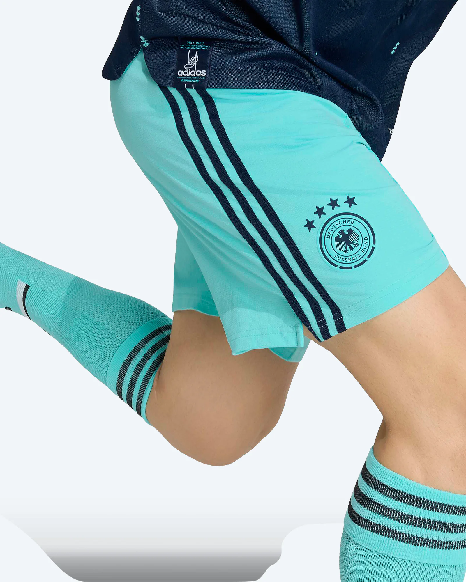 DFB 26 Away Authentic Shorts Flash Aqua