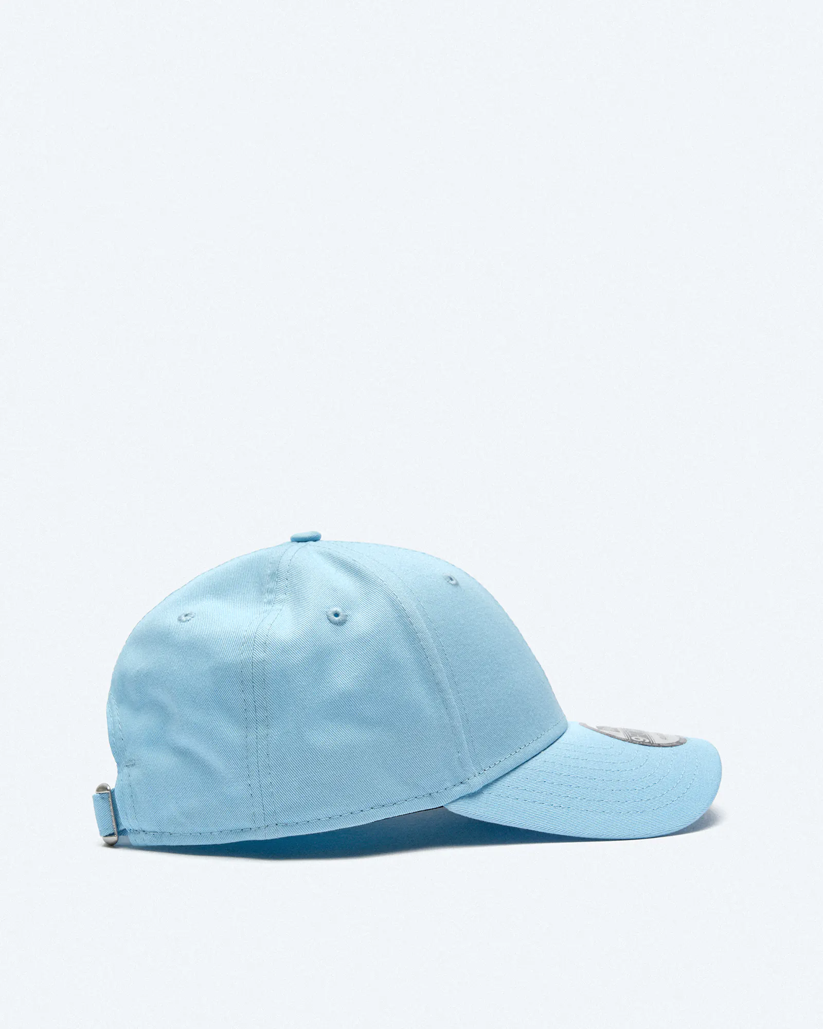 New Era Essential 9Forty Strapback Cap Light Blue New Era Essential 9Forty Strapback Cap Light Blue