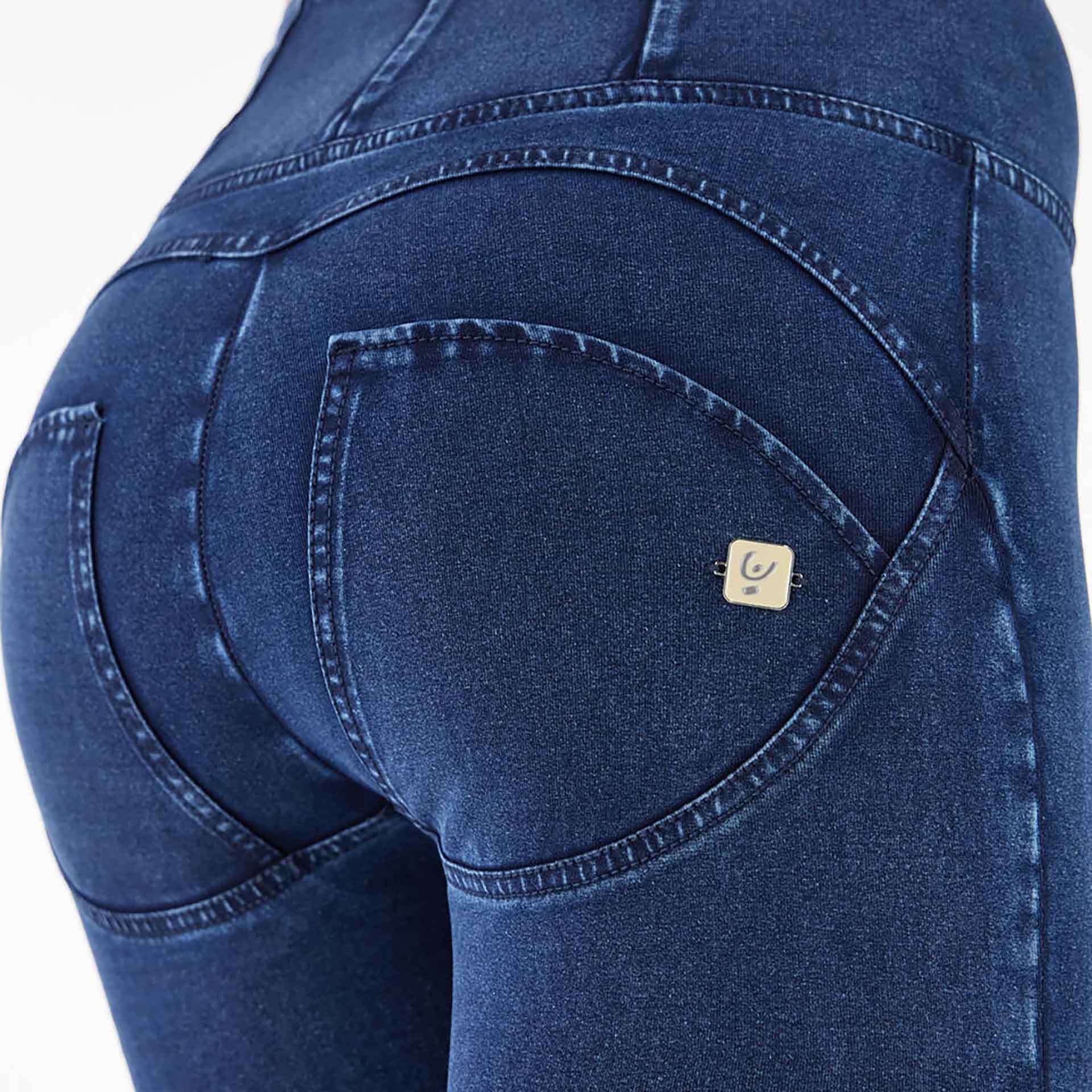 Freddy WR.UP High Waist w. Zip Superskinny 7/8 Pants Dark Blue/Blue Seams Freddy WR.UP High Waist w. Zip Superskinny 7/8 Pants Dark Blue/Blue Seams