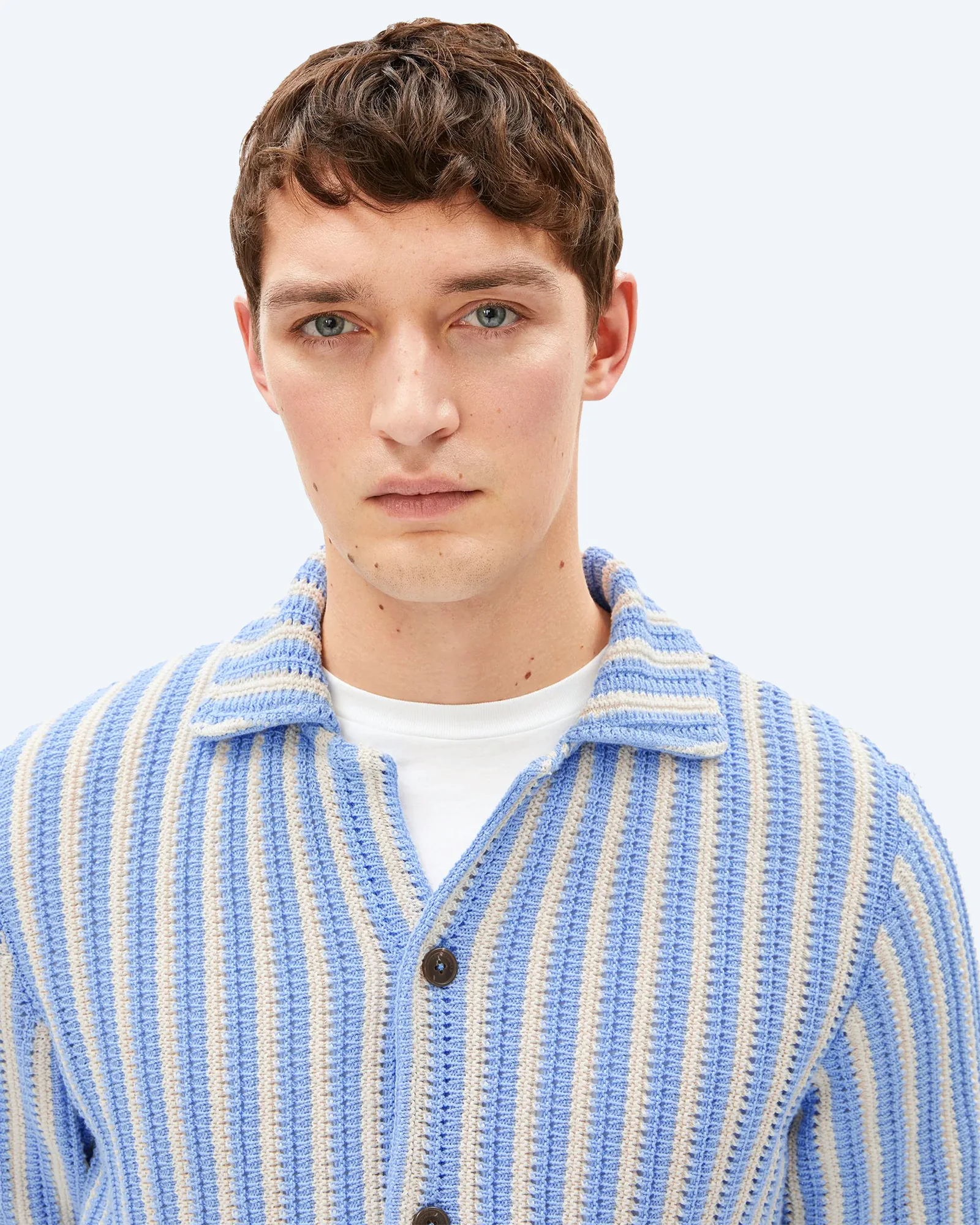 ARMEDANGELS STRIPED KNIT POLOSHIRT Pure-Wedgwood