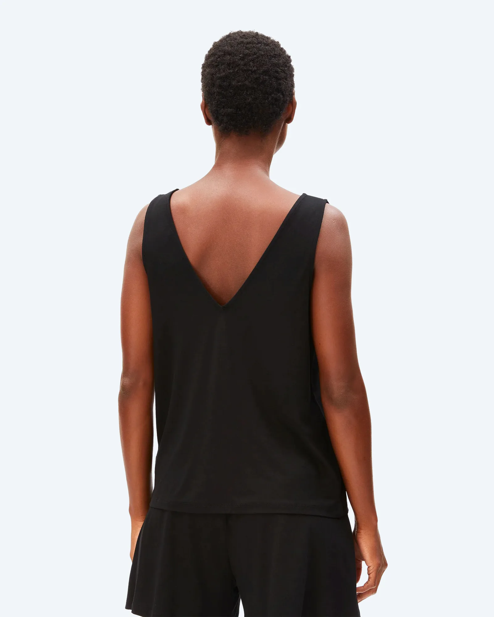 ARMEDANGELS V-NECK JERSEY TOP Black