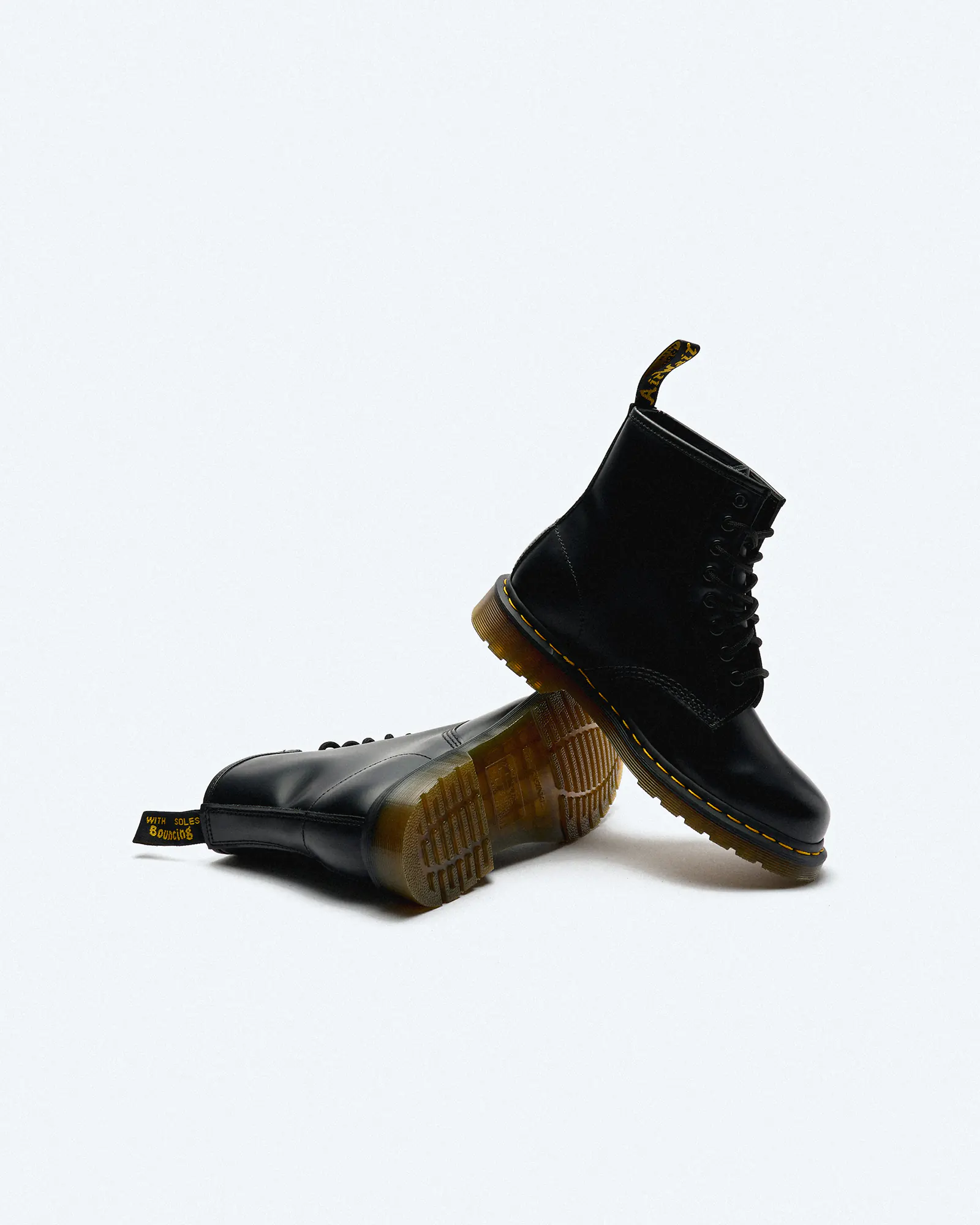 Martens 1460 Boots Black – Klassiker aus Leder - Main Image