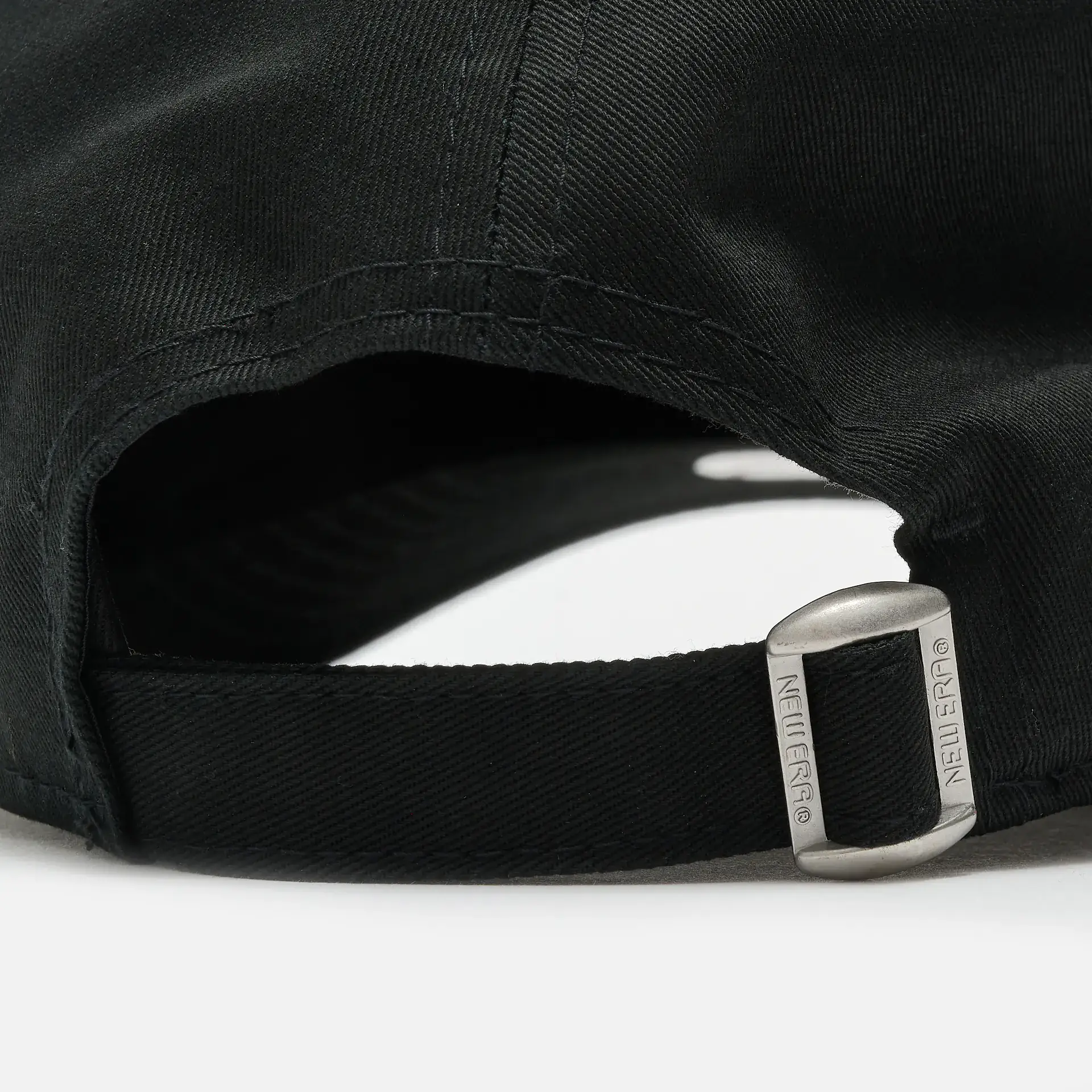 New Era MLB NY Yankees League Essential 9Forty Strapback Cap Black/MLC