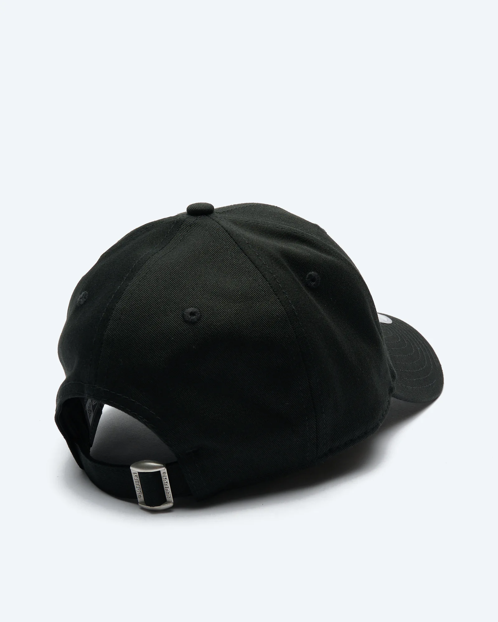 x New Era 9Forty Strapback Black