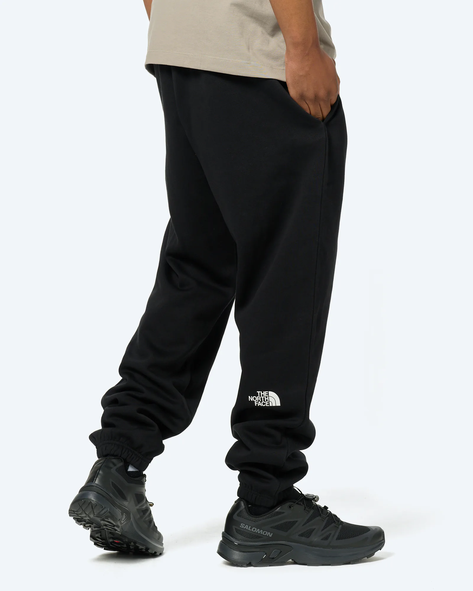 The North Face M Simple Dome Regular Tapered Jogger Pants TNF Black