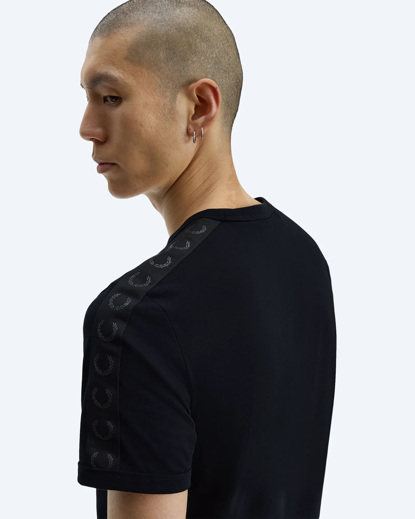 Contrast Reflective Tape Ringer T-Shirt Black