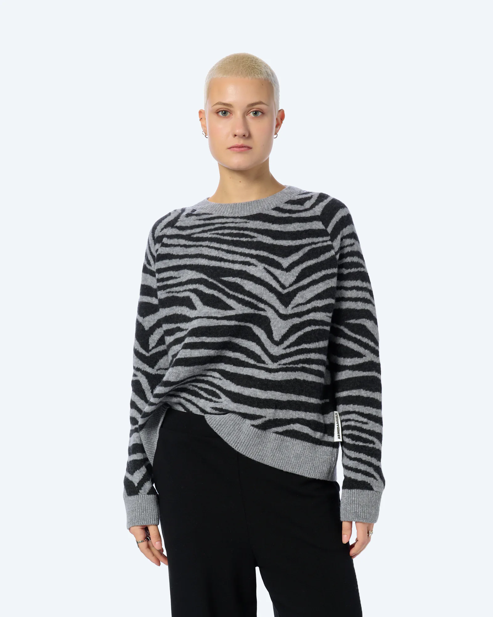 ARMEDANGELS LILIRIAA ZEBRARAA Knit Sweatshirt Silver melange/Steel melange