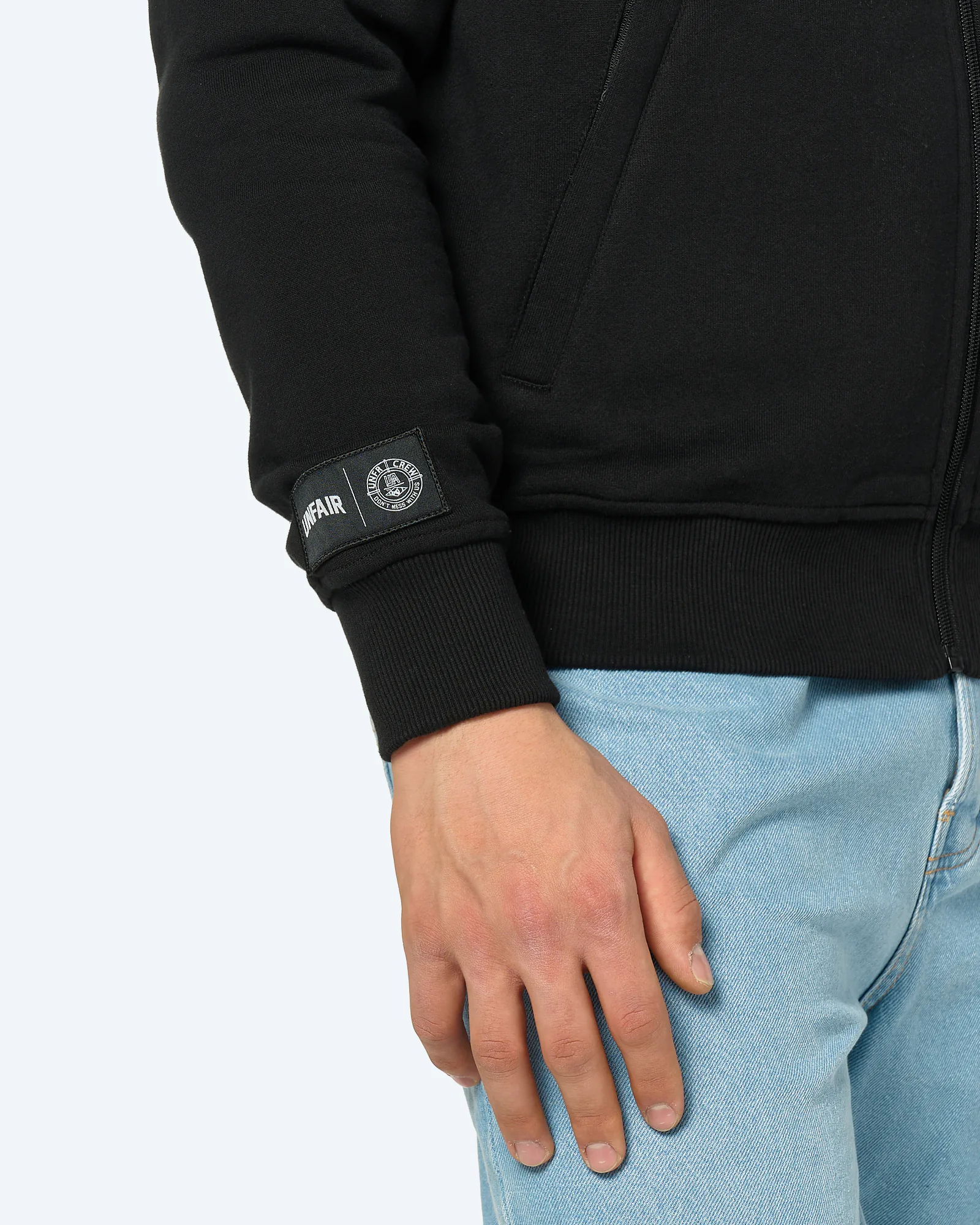 Unfair Athletics UNFR Samurai Zipper Black