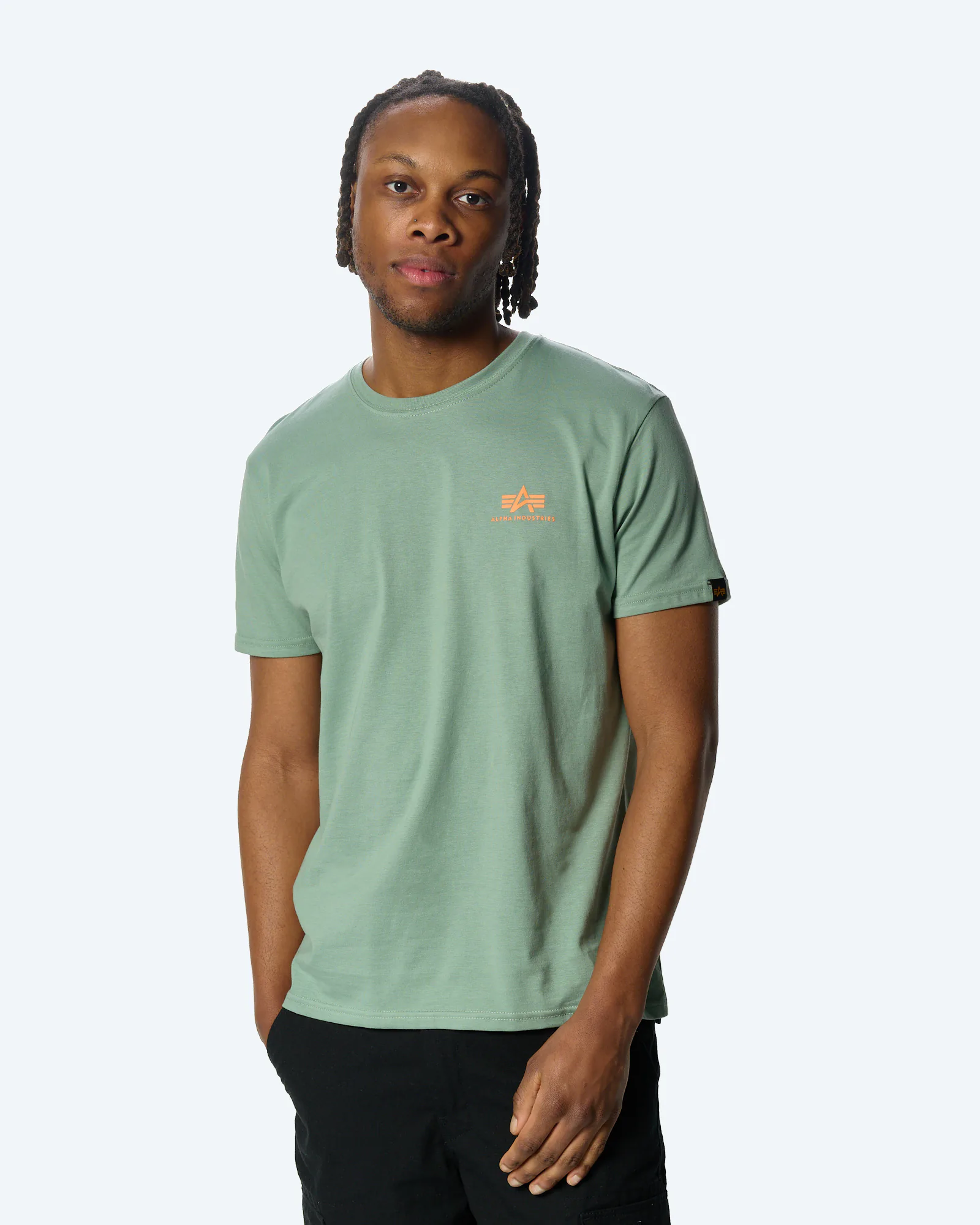 Alpha Industries Basic T-Shirt Small Logo Frosted Green Kopie
