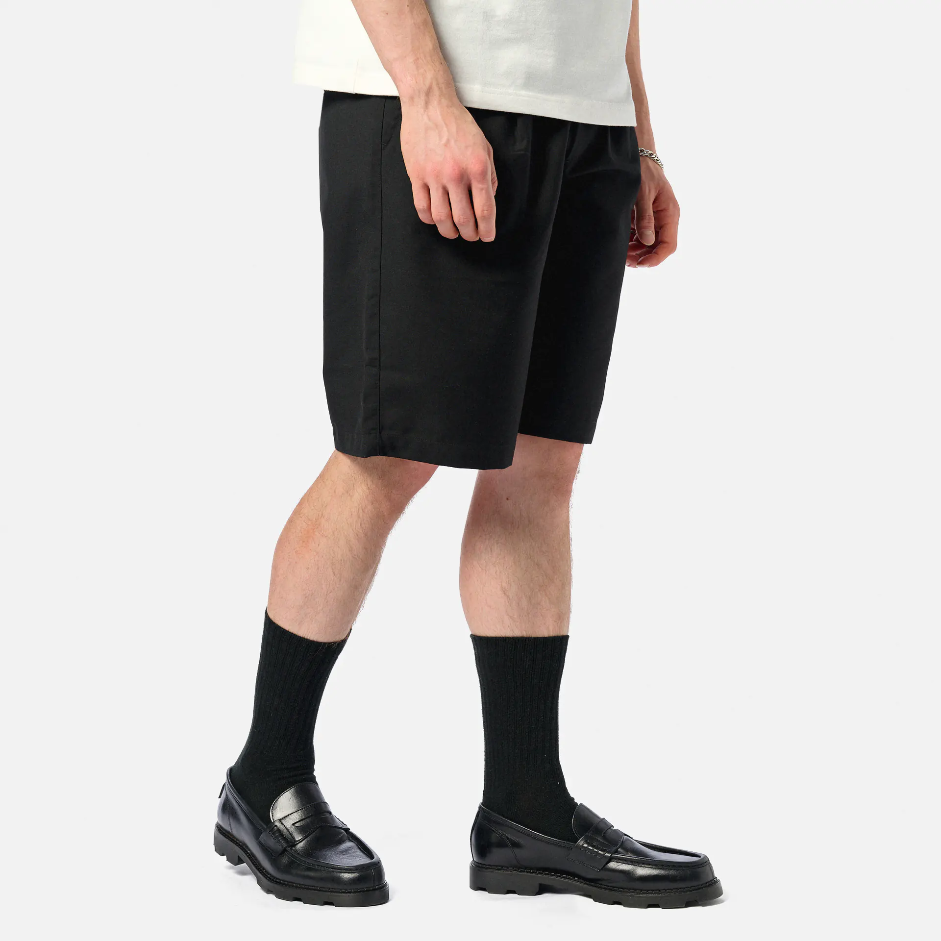 Prohibited Pleated Shorts Black