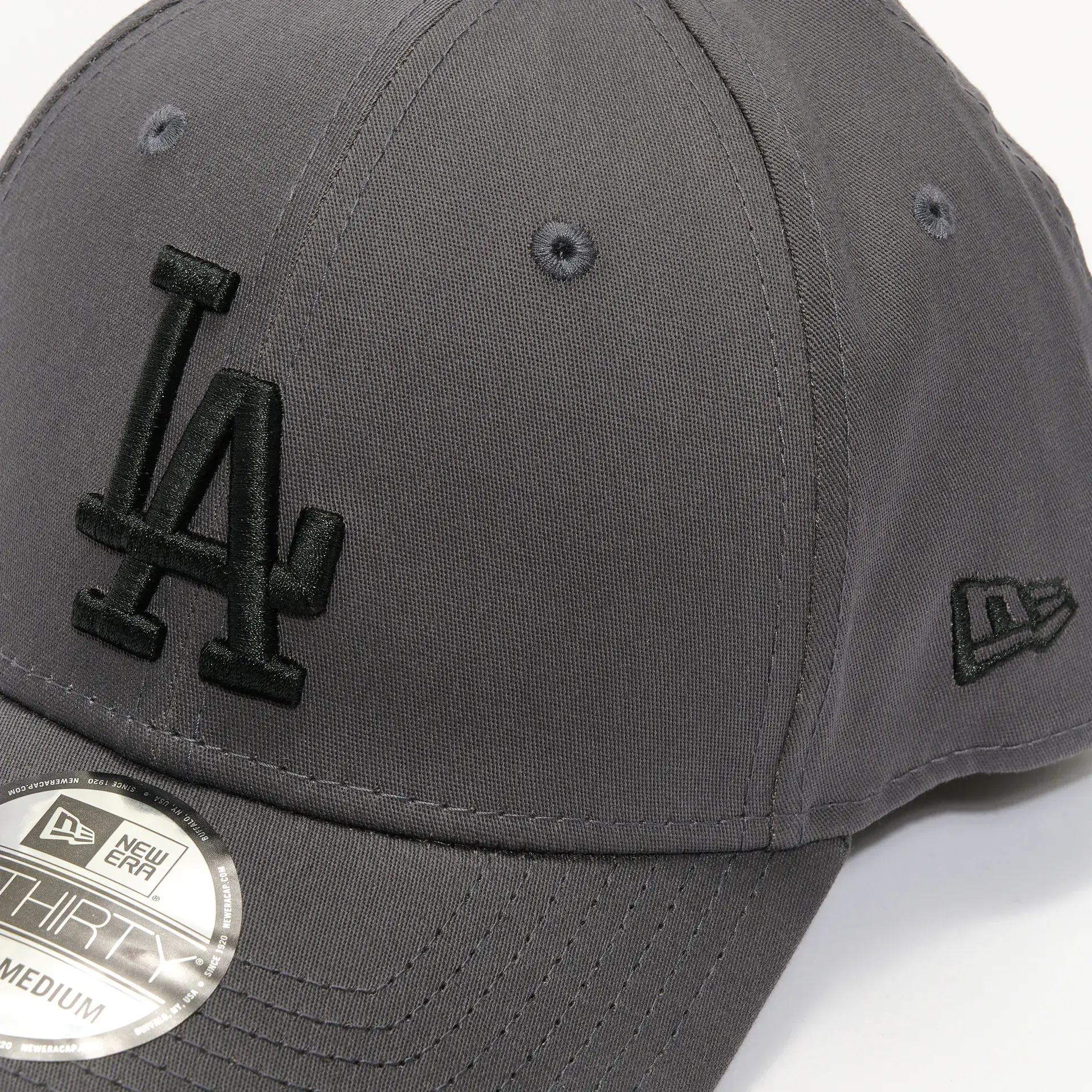 New Era MLB LA Dodgers League Essentail 39Thirty Stretch Fit Cap Grey Heather/Black