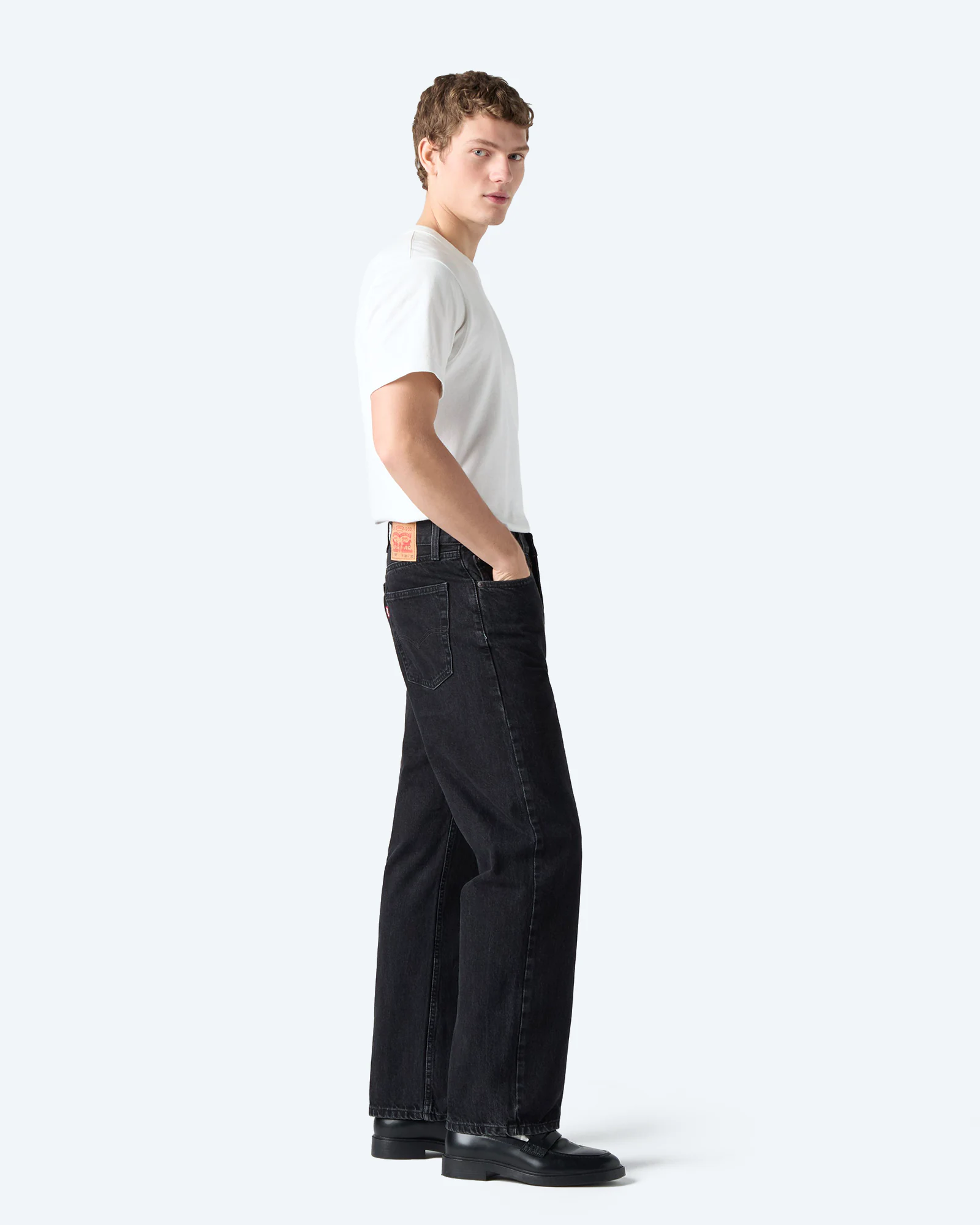565 Loose Straight Blacks Jeans Forget Me Nots