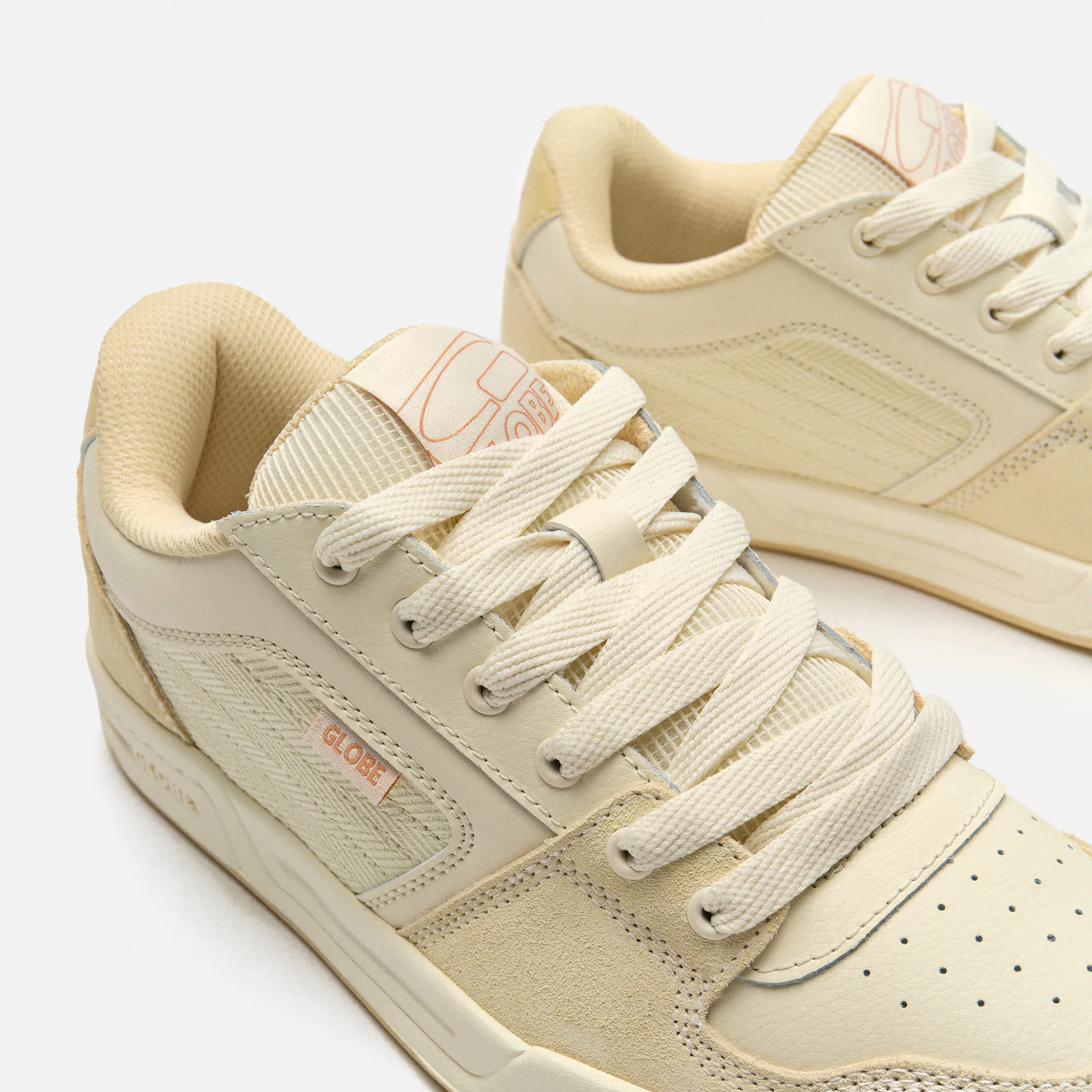 Globe Mojo 2.0 Sneaker Birch/White