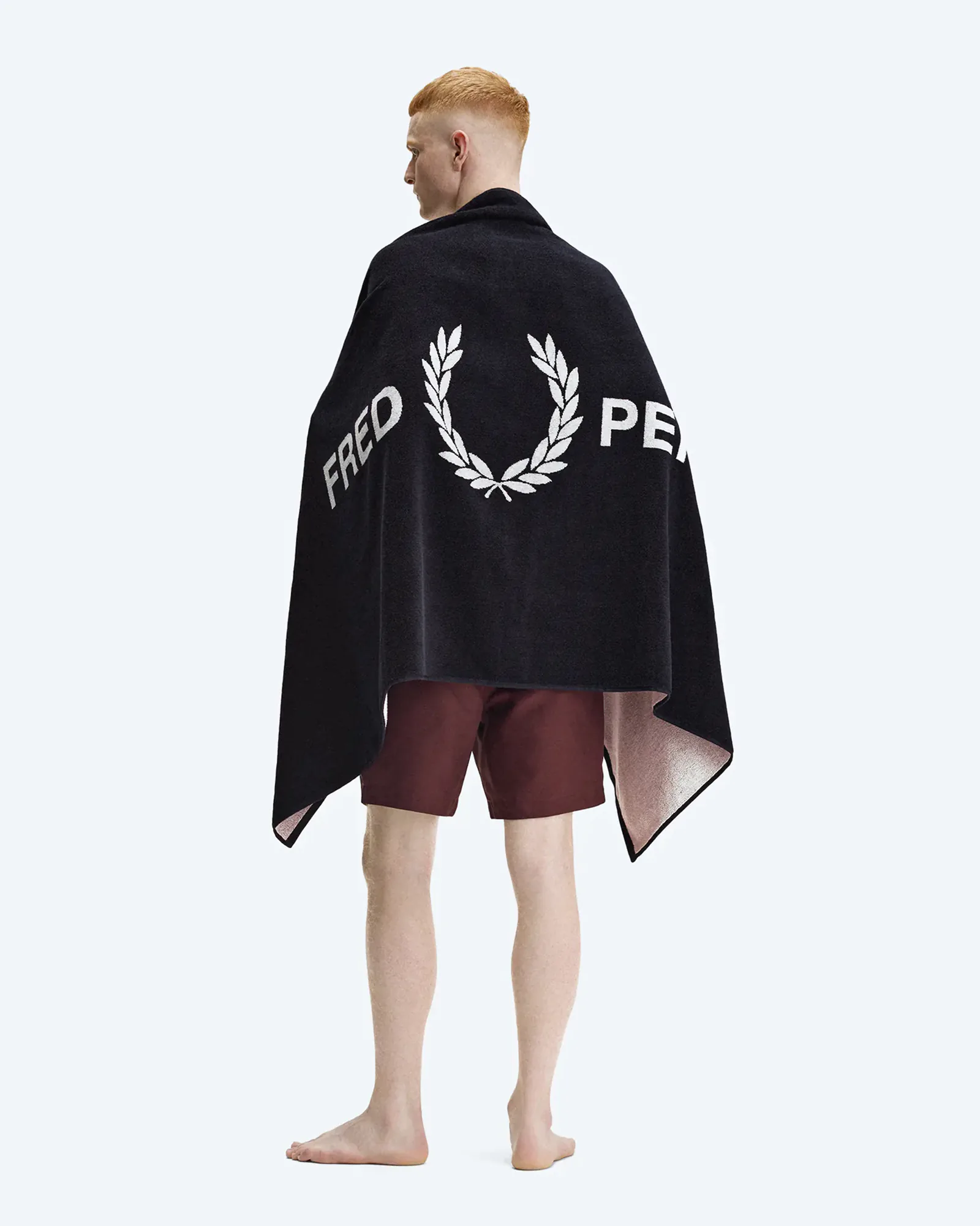 Fred Perry Towel Navy/Snow White