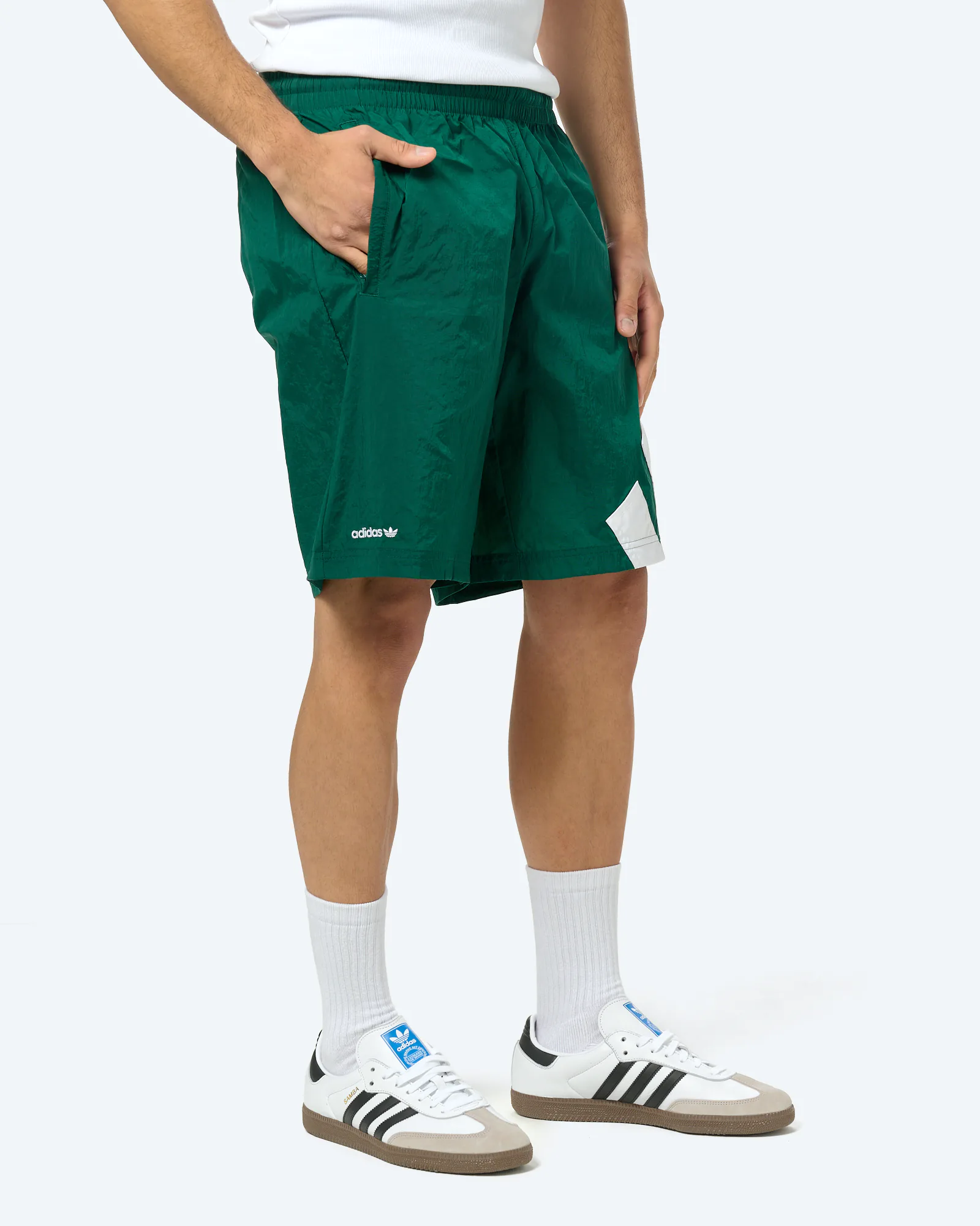 adidas Adicolor Blocked Shorts Core Green/White