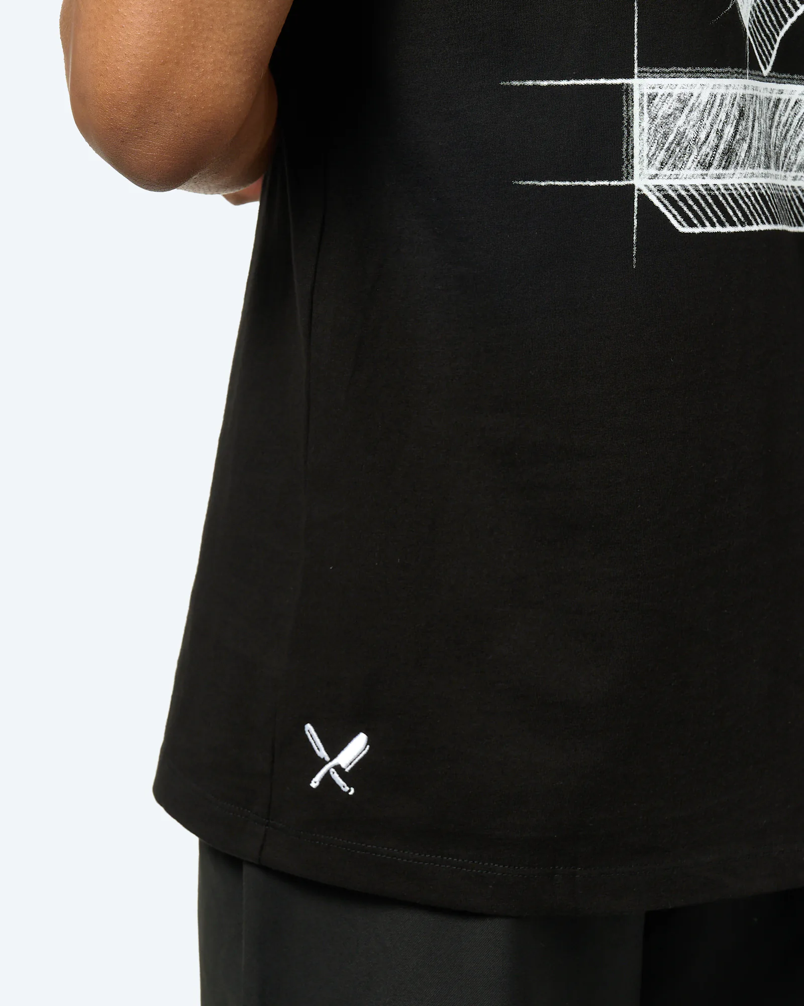 Distorted People Sketch Blades Crew Neck T-Shirt Black