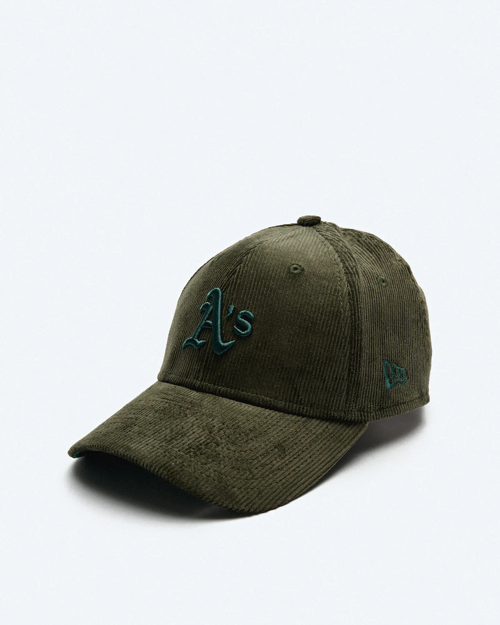 New Era MLB Oakland Athletics Cord 9Forty Cap Dark Green  New Era MLB Oakland Athletics Cord 9Forty Cap Dark Green