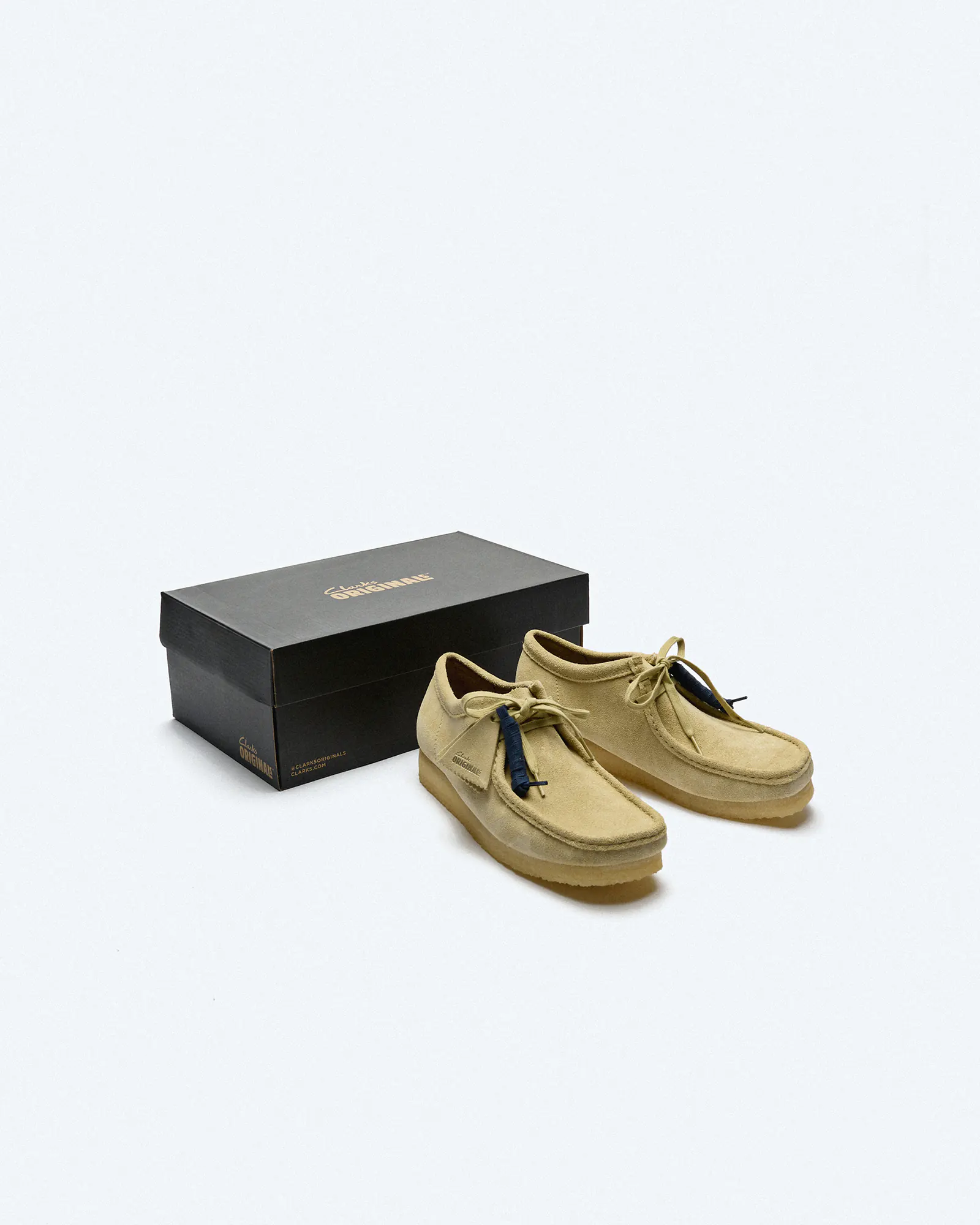 Clarks Men's Wallabee Suede Shoes Maple