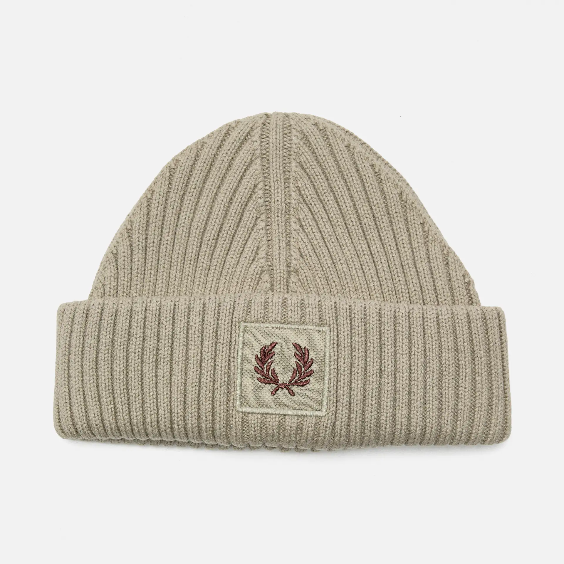 Fred Perry Patch Brand Chunky Rib Beanie Warm Grey/Brick