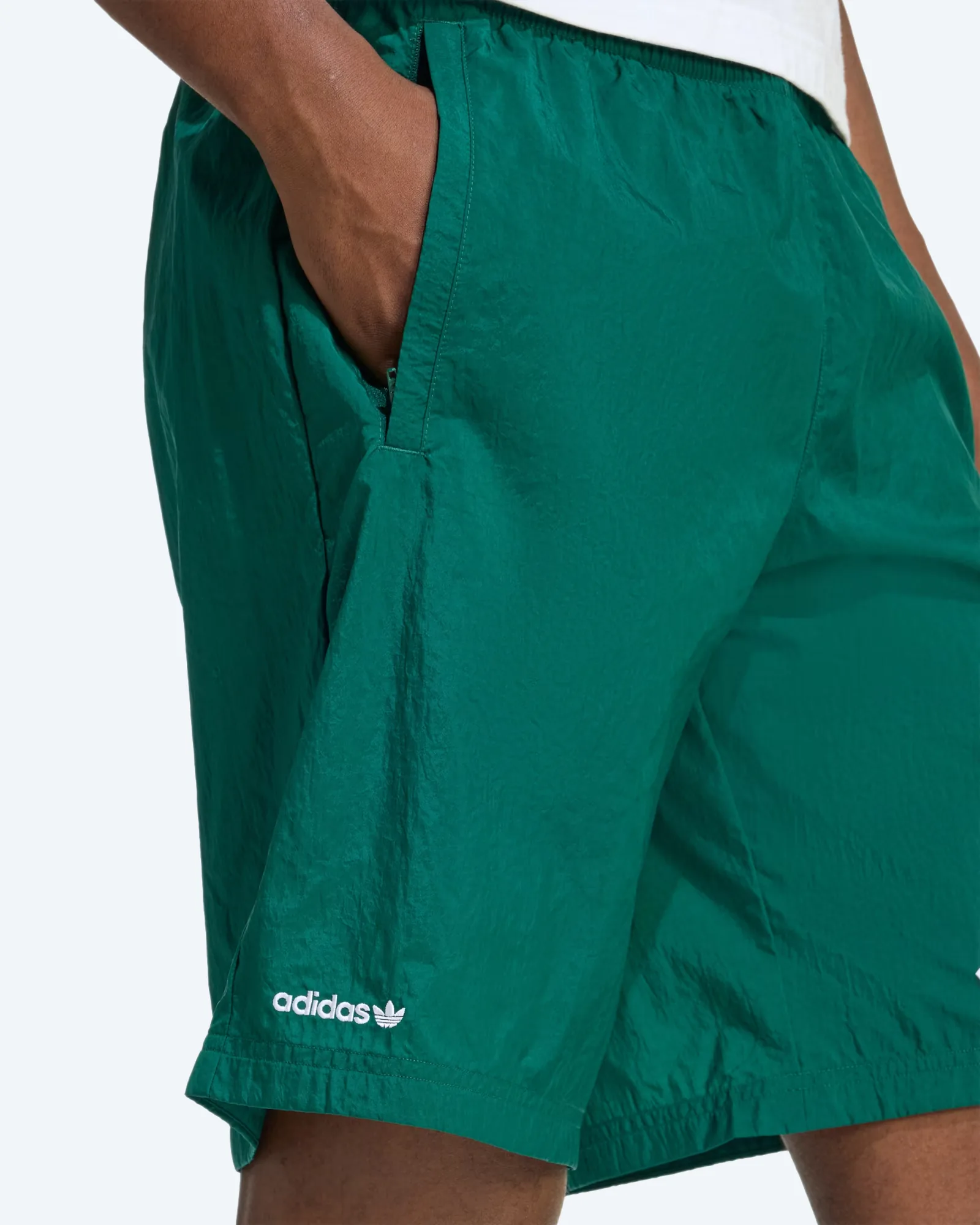 adidas Adicolor Blocked Shorts Core Green/White