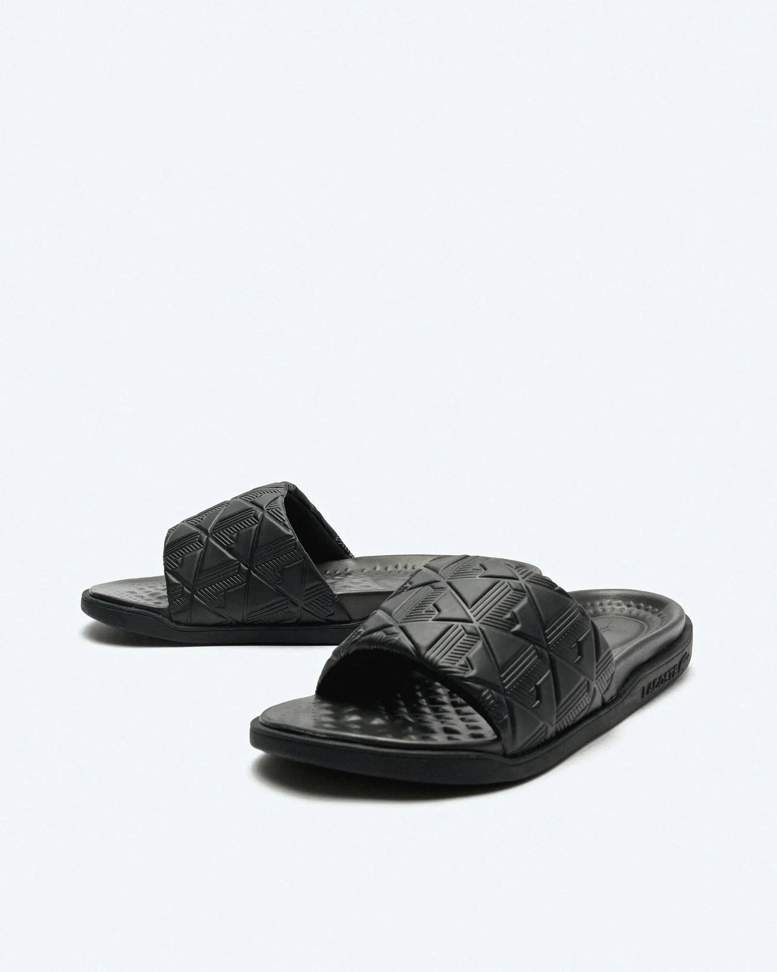 Lacoste Serve Dual Slides Black/Black Lacoste Serve Dual Slides Black/Black