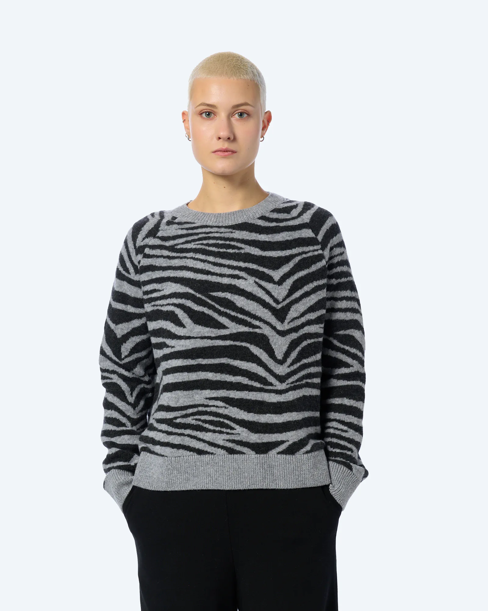 ARMEDANGELS LILIRIAA ZEBRARAA Knit Sweatshirt Silver melange/Steel melange