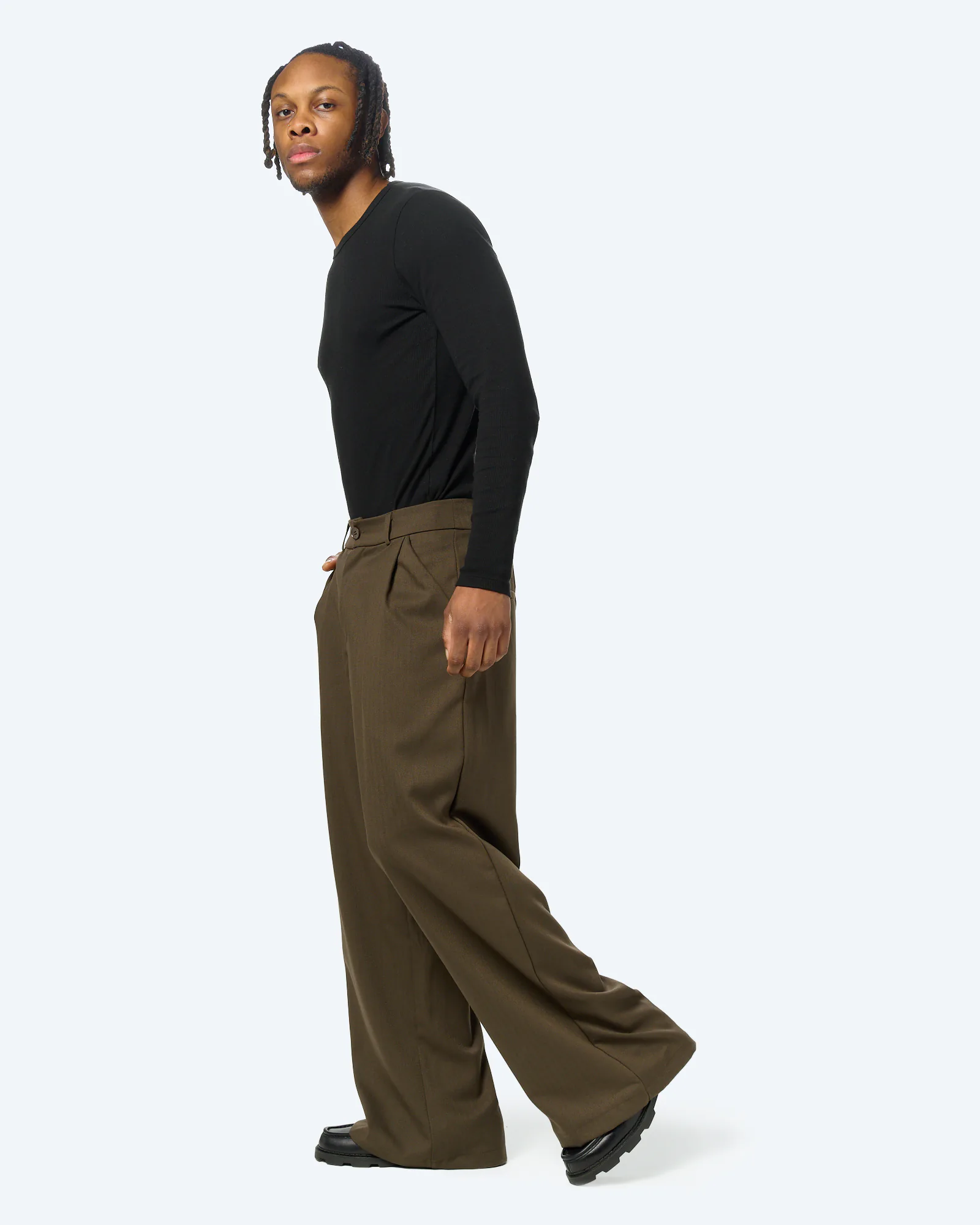 Another Cotton Pleated Loose Fit Pants Brown