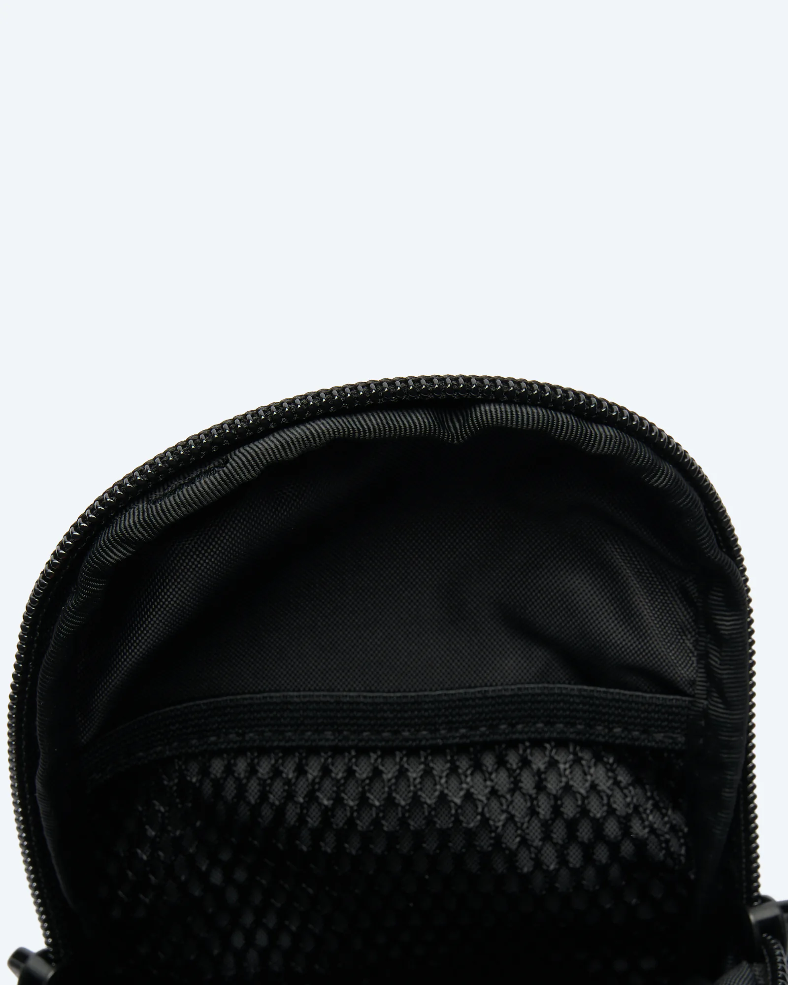 Hot Shot Crossbody TNF Black