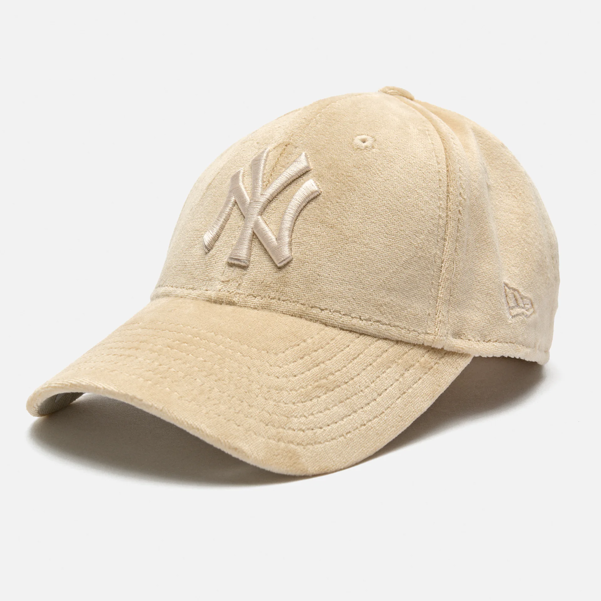 New Era MLB NY Yankees Female Velour 9Forty Strapback Cap Stone