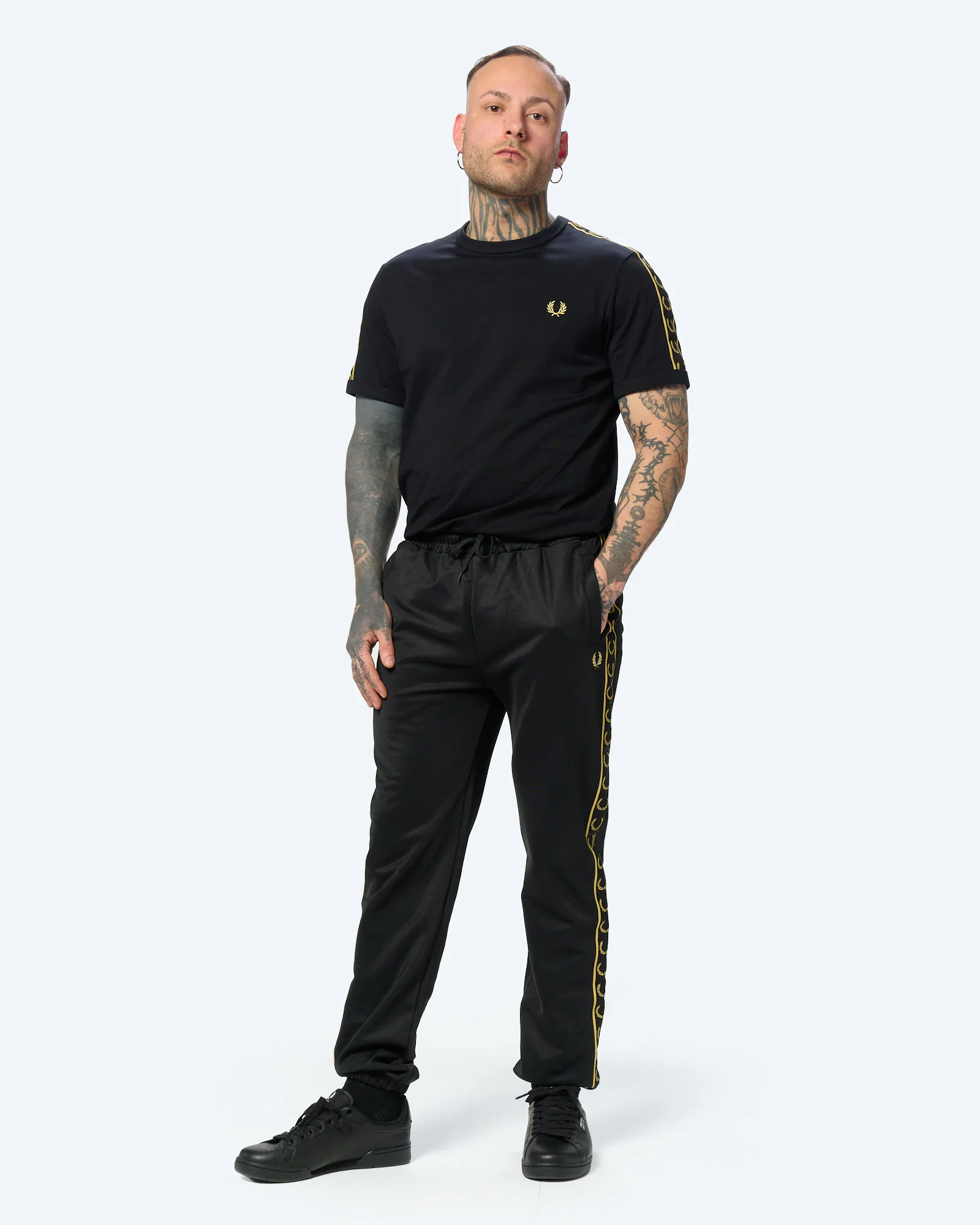 Fred Perry Seasonal Taped Track Pant Black/Champagne