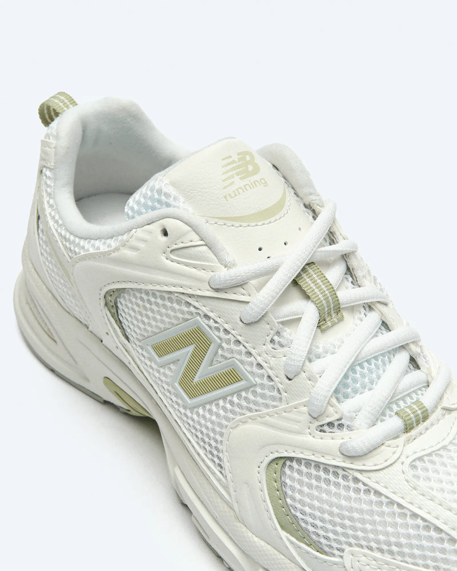 New Balance U530CSE Sneaker Reflection/Olivine New Balance U530CSE Sneaker Reflection/Olivine