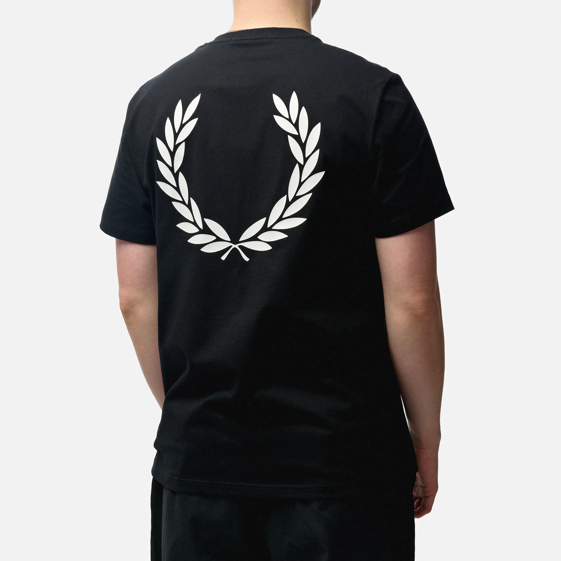 Fred Perry Rear Powder Laurel Graphic Tee Black