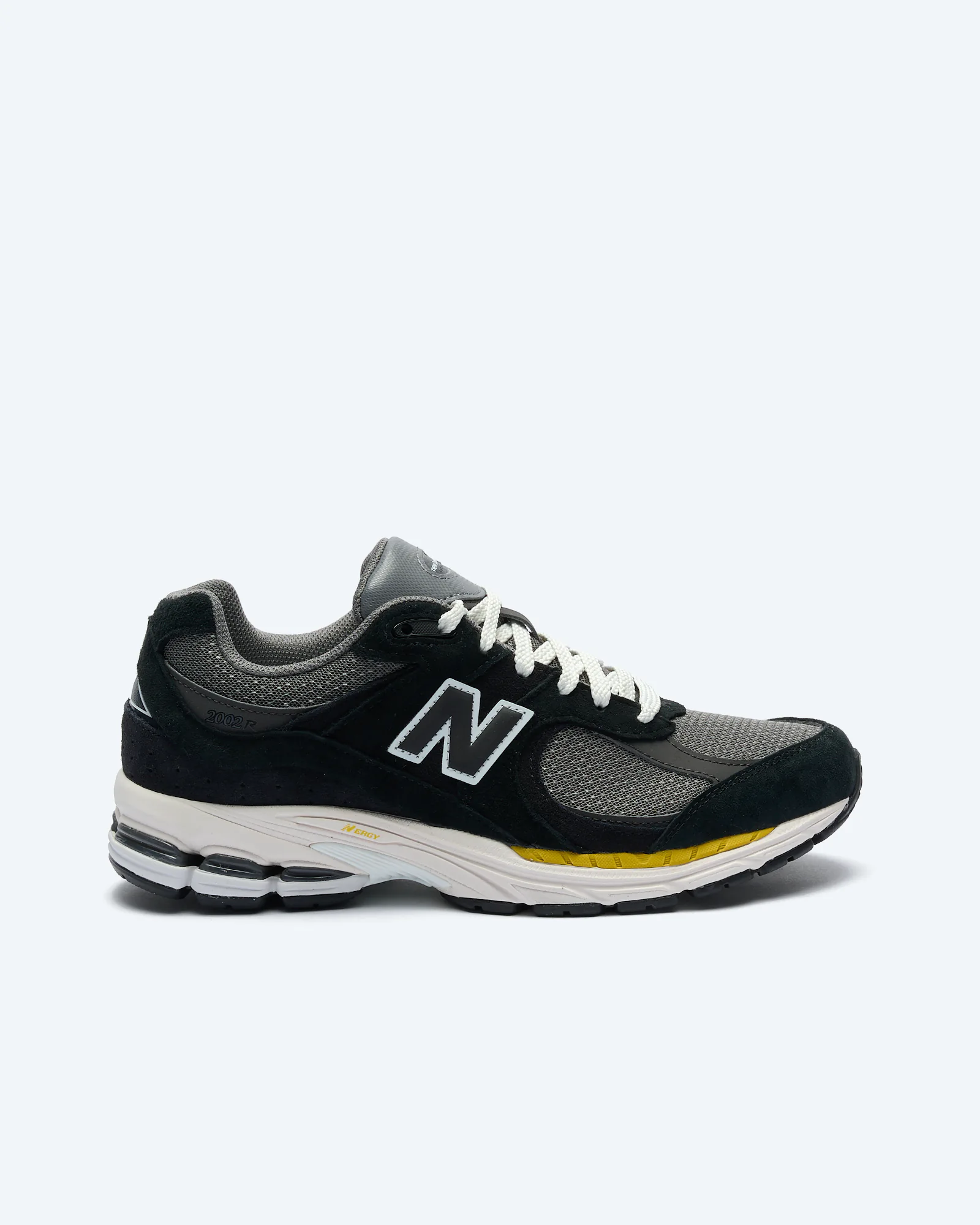 2002R Sneaker Black