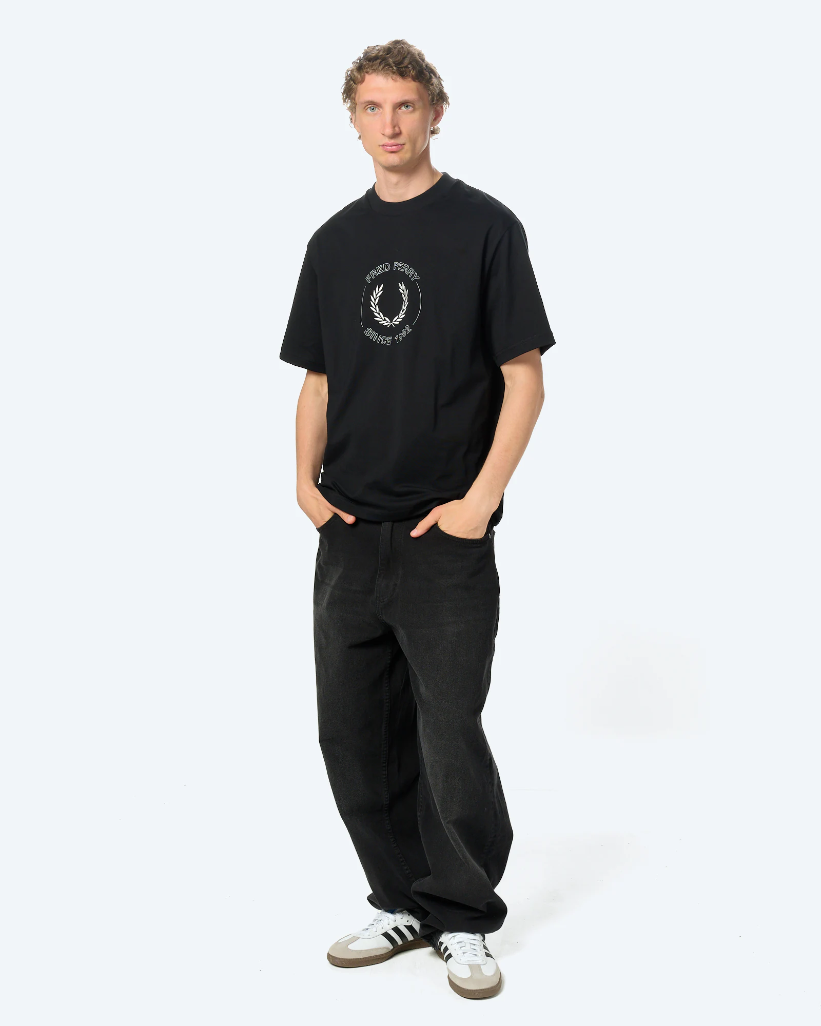 Fred Perry Circle Graphic T-Shirt Black