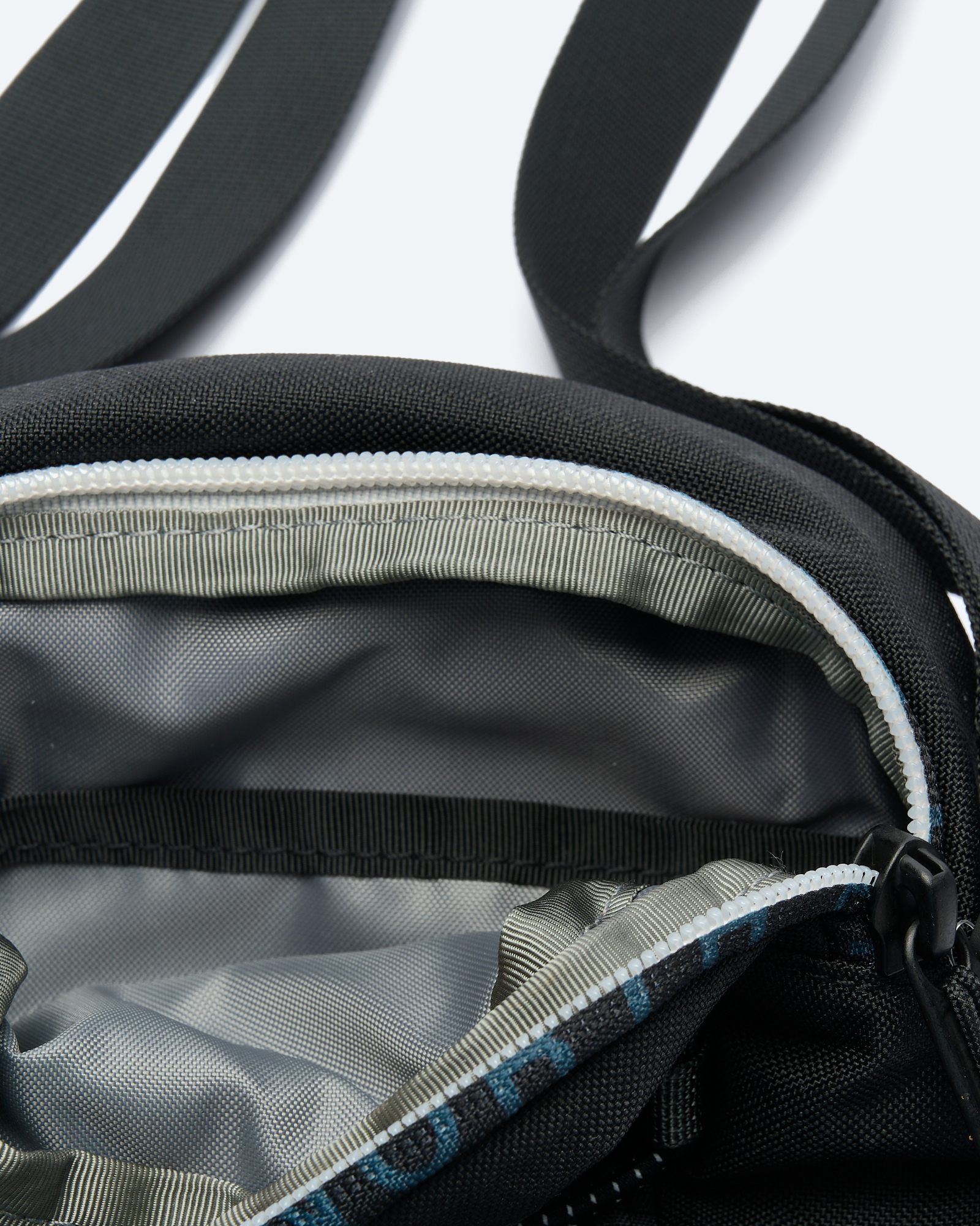 The North Face Jester Crossbody Asphalt Grey/TN