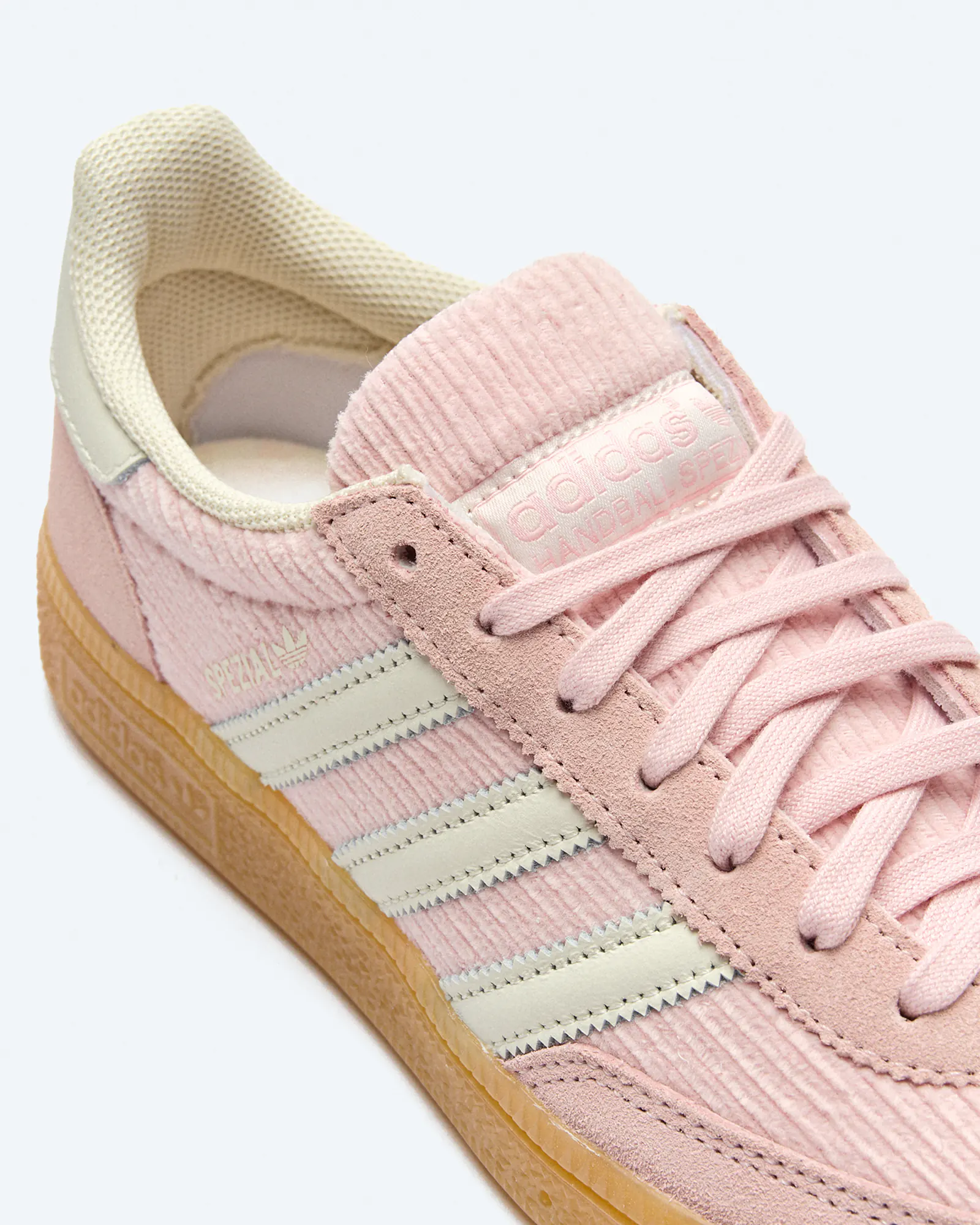 adidas Originals Handball Spezial Sneaker Sandy Pink/Off White/Gum adidas Originals Handball Spezial Sneaker Sandy Pink/Off White/Gum