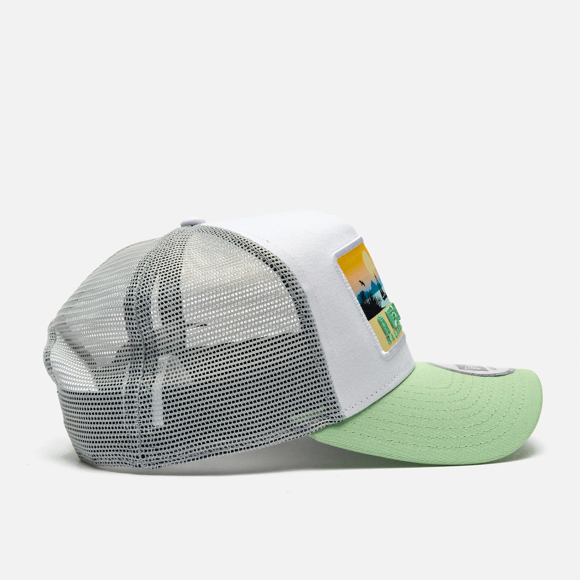 New Era Summer Ibiza Trucker Snapback Cap Green/White