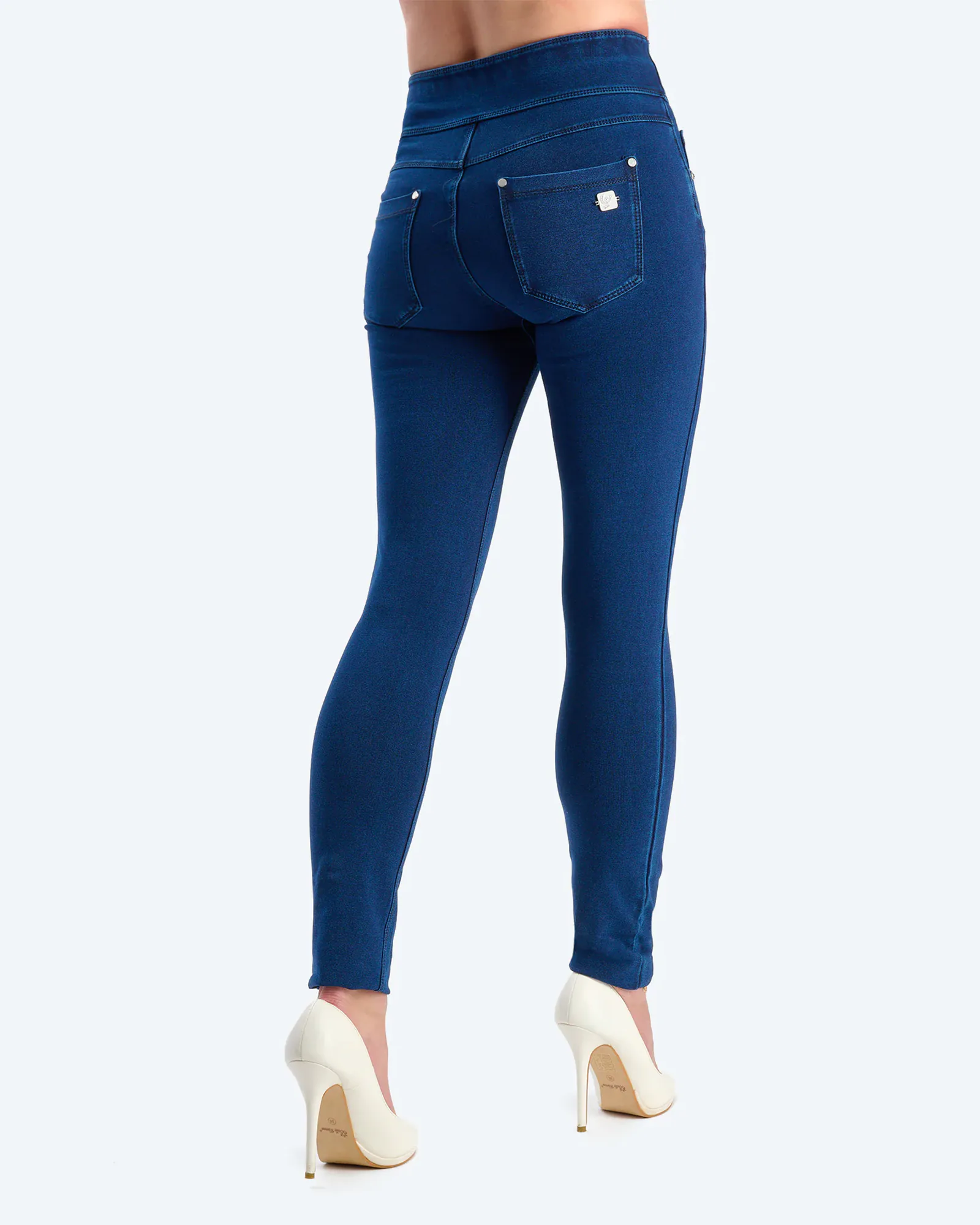 Freddy Skinny N.O.W. Meduim Waist Jeggings Dark Jeans/Seams On Tone Freddy Skinny N.O.W. Meduim Waist Jeggings Dark Jeans/Seams On Tone