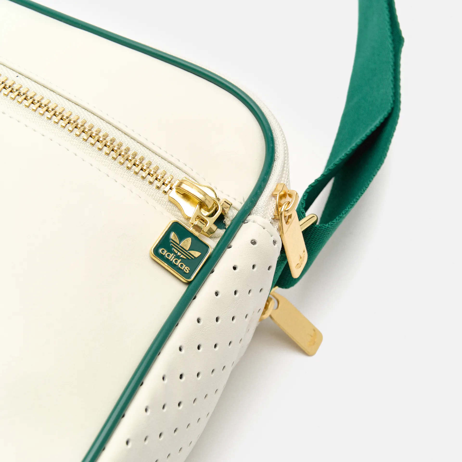 adidas Airliner Bag Off-White/Green
