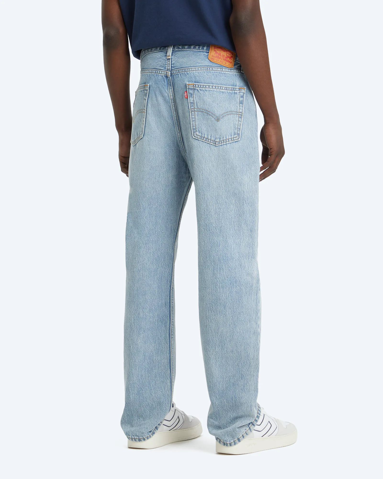 565 Loose Straight Med Indigo Worn in Jeans My Backstory