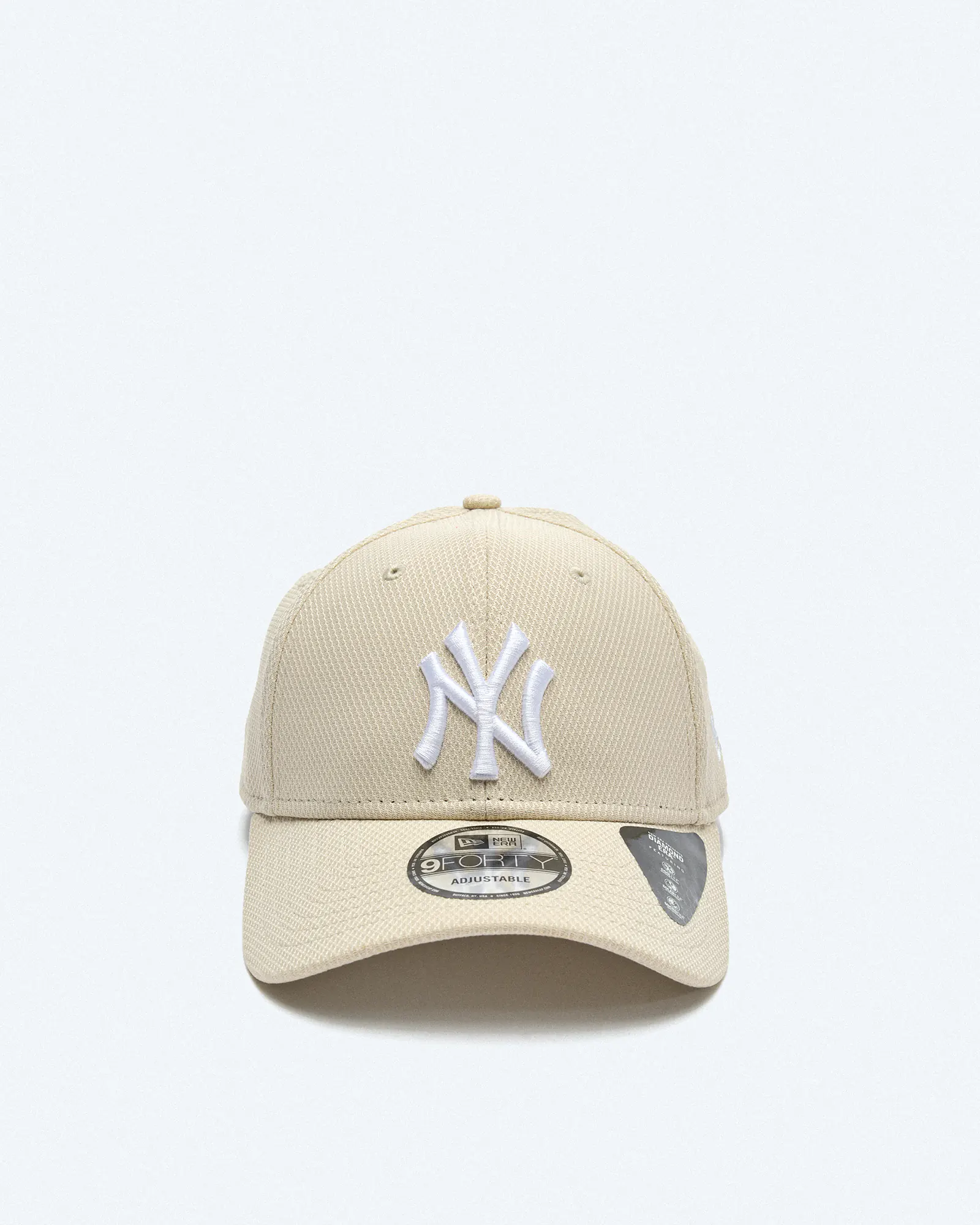 New Era Diamond Era 9Forty NY Yankees Stone White New Era Diamond Era 9Forty NY Yankees Stone White